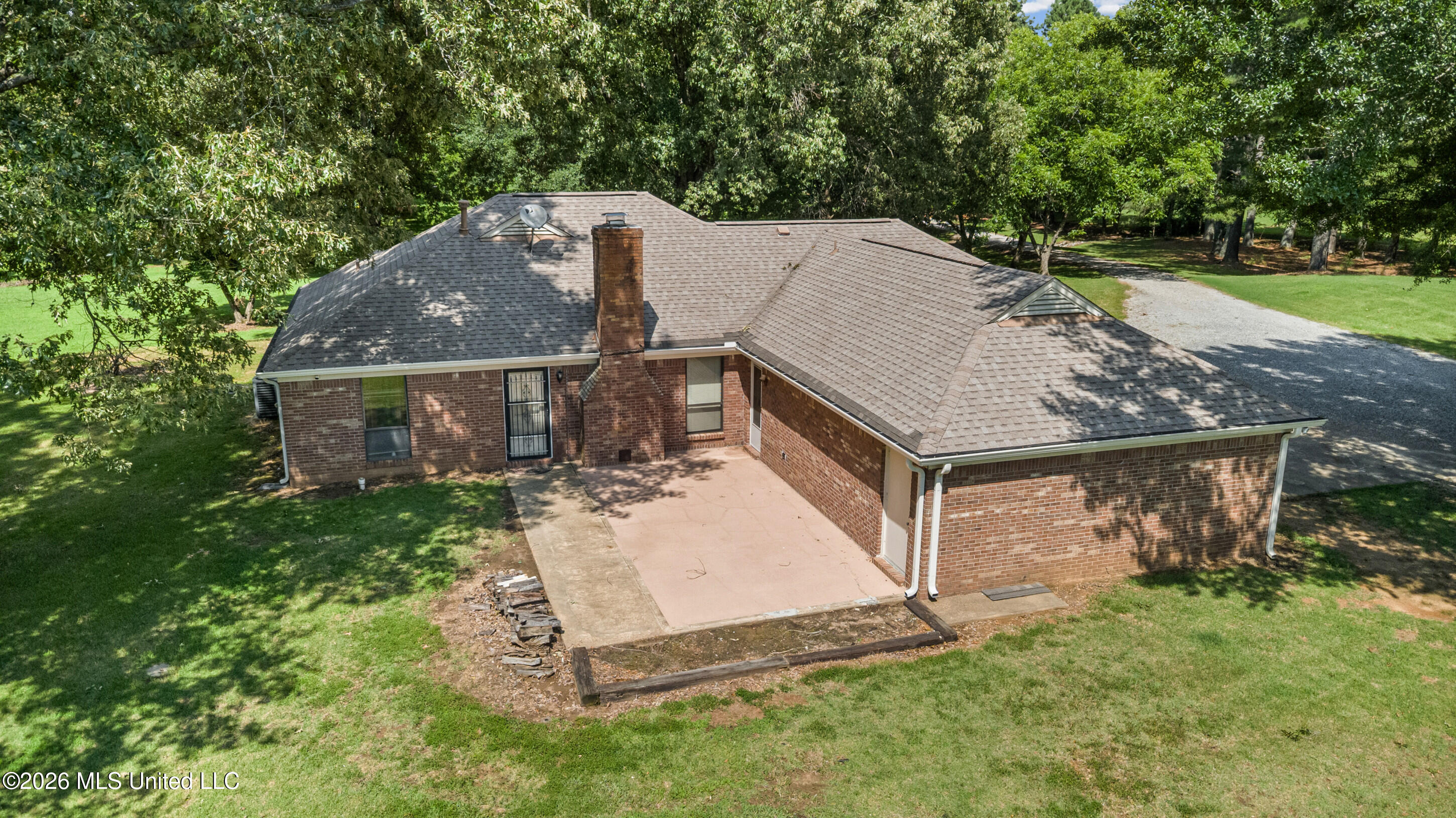 11255 Whispering Pines Drive Property Photo 26