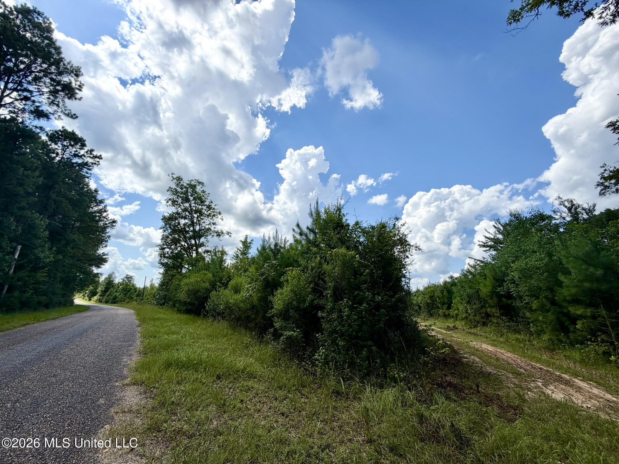 Lower Liberty Gloster Road Property Photo 8