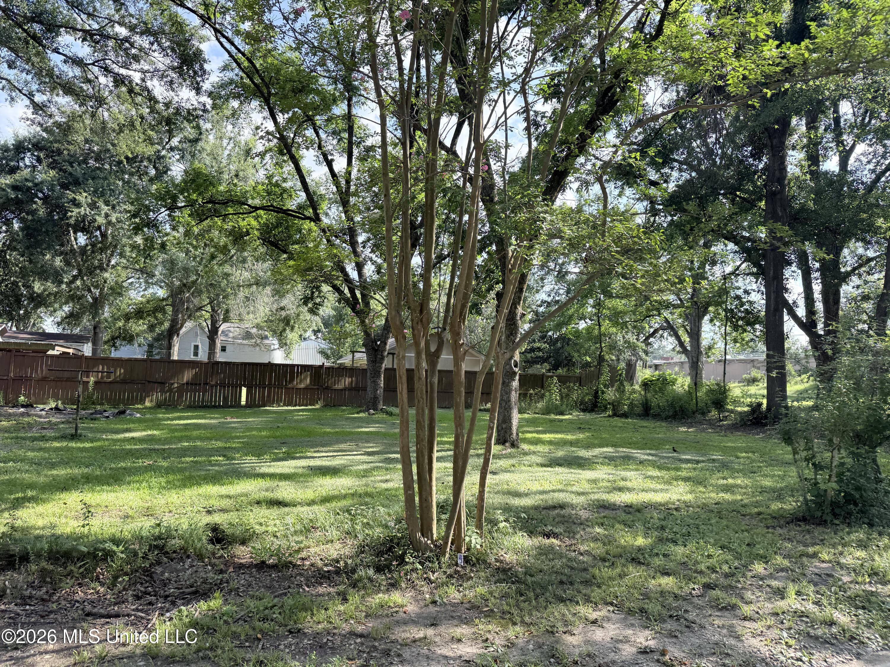 413 Fairground Street Property Photo 4