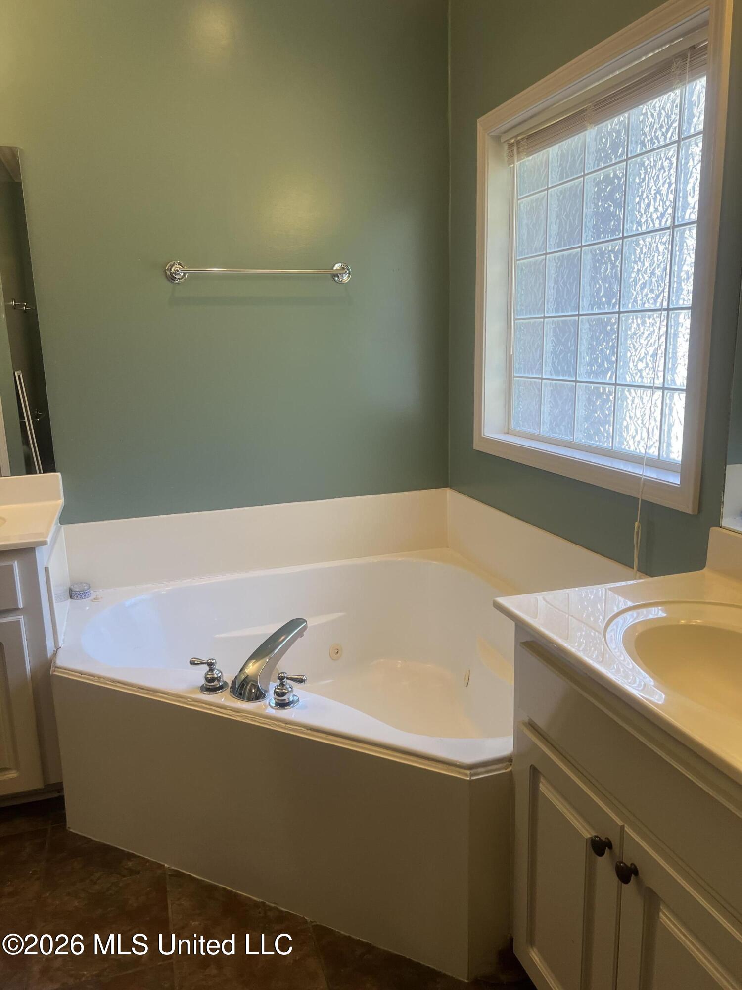 107 Ashby Park Property Photo 28