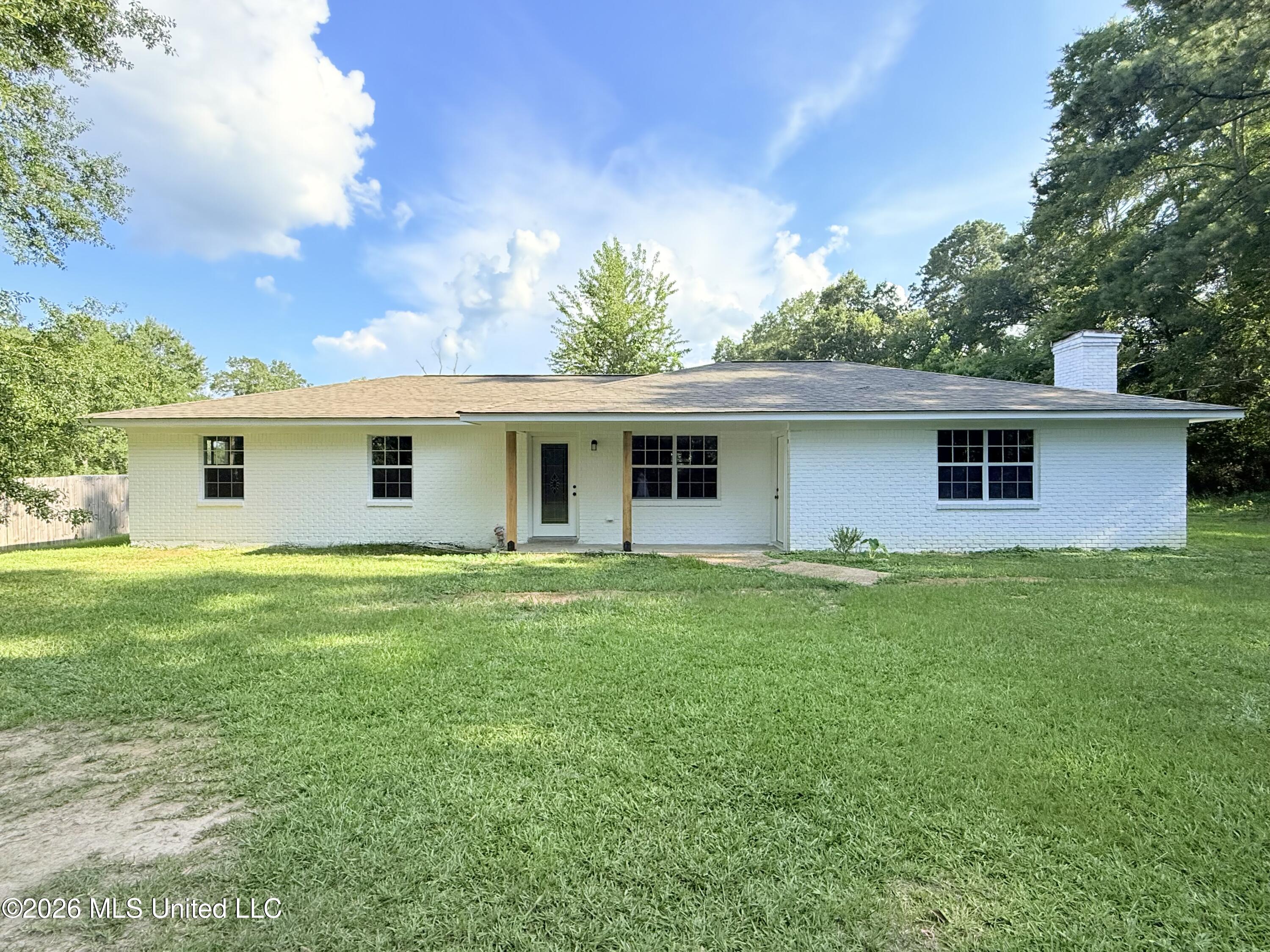 20 Birch Street Property Photo 1