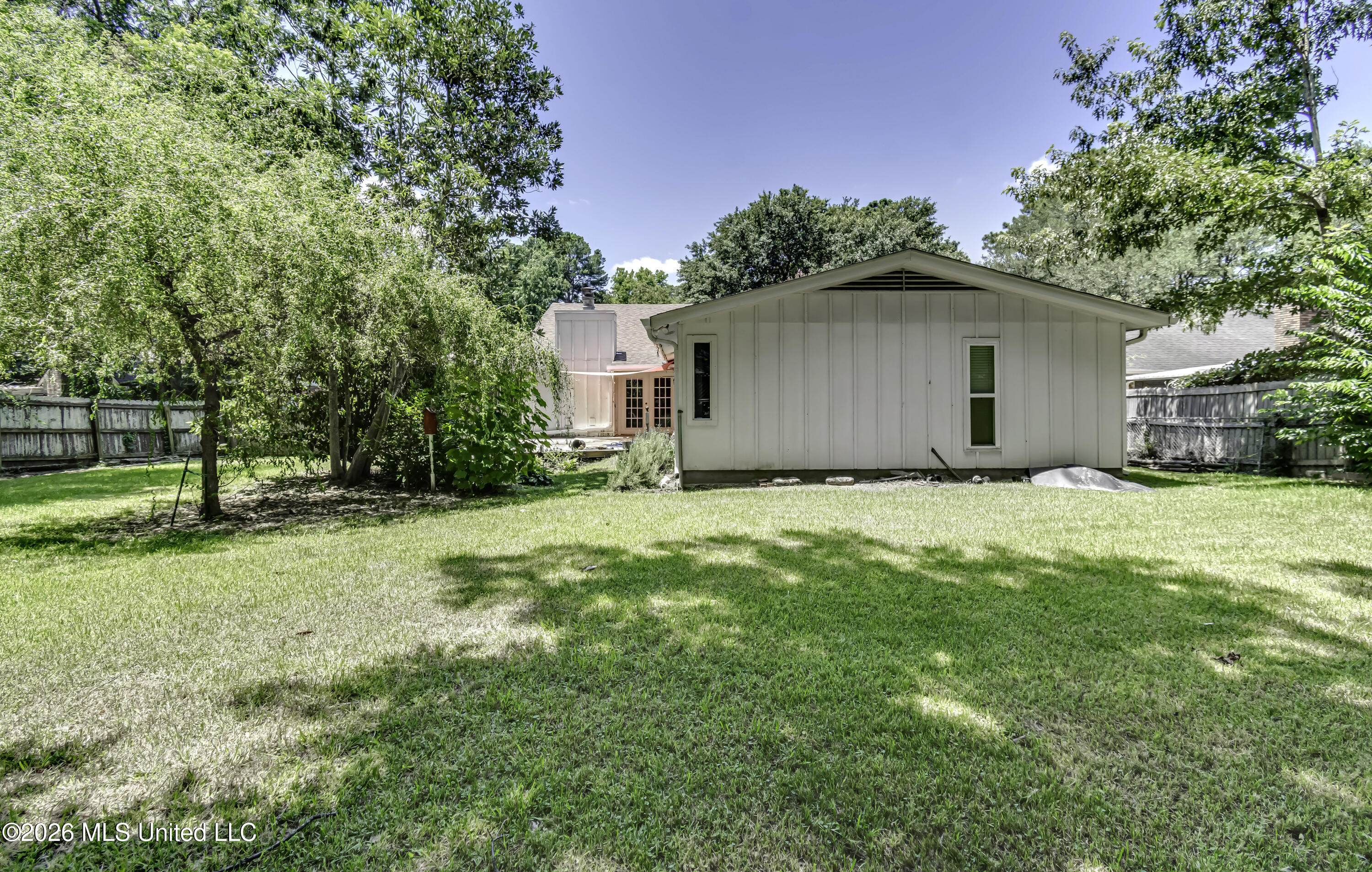 1116 Benbrook Drive Property Photo 41