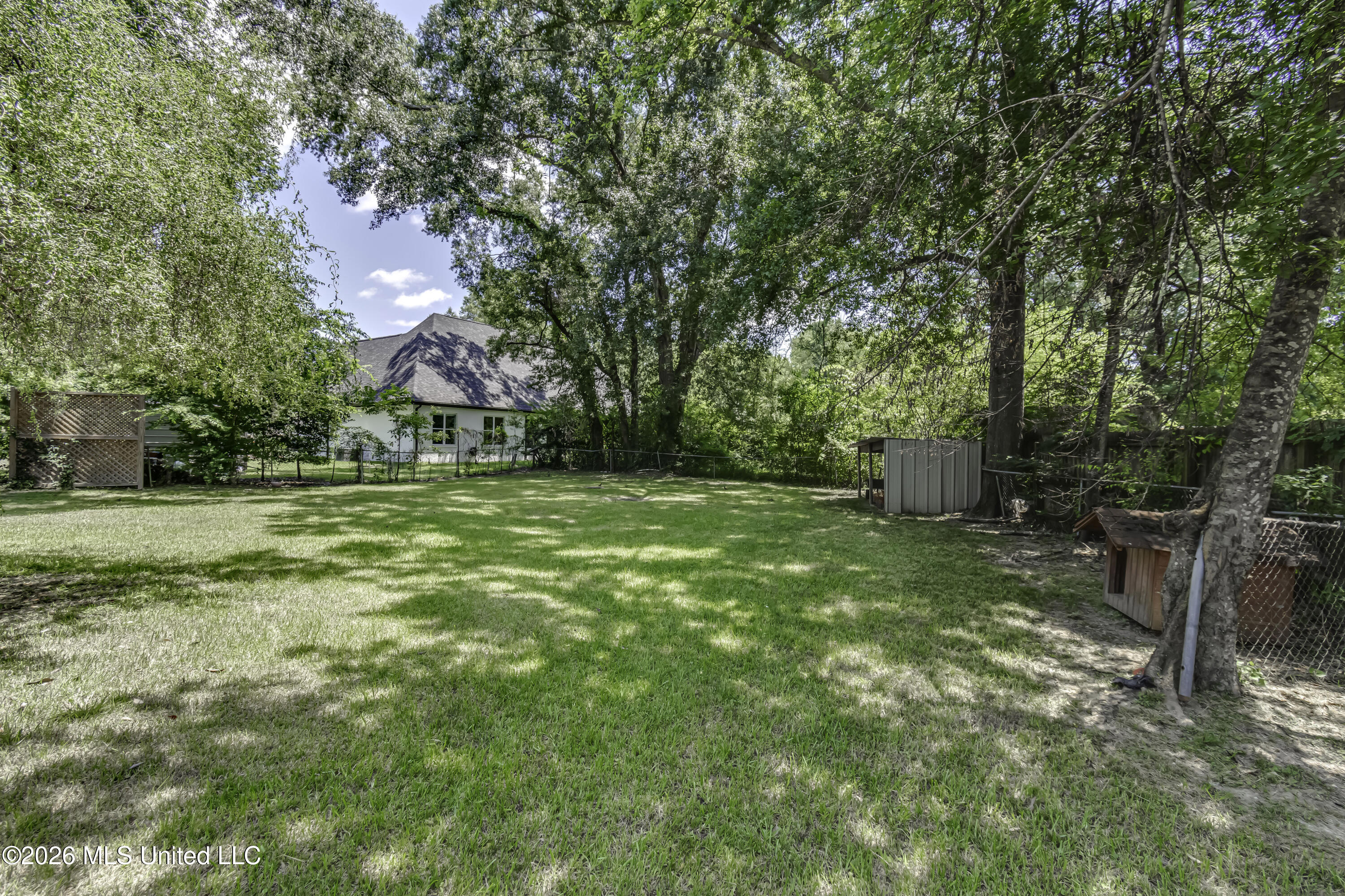 1116 Benbrook Drive Property Photo 42