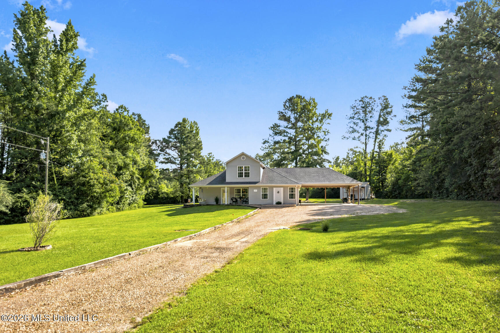 2190 S Highway 481 Property Photo 1