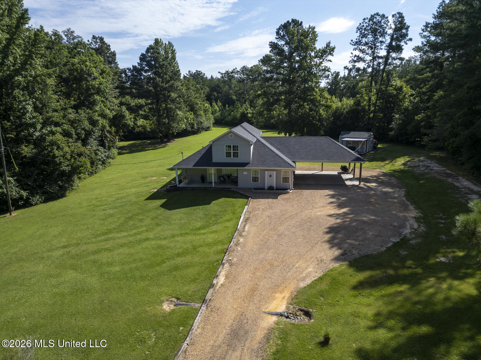 2190 S Highway 481 Property Photo 2