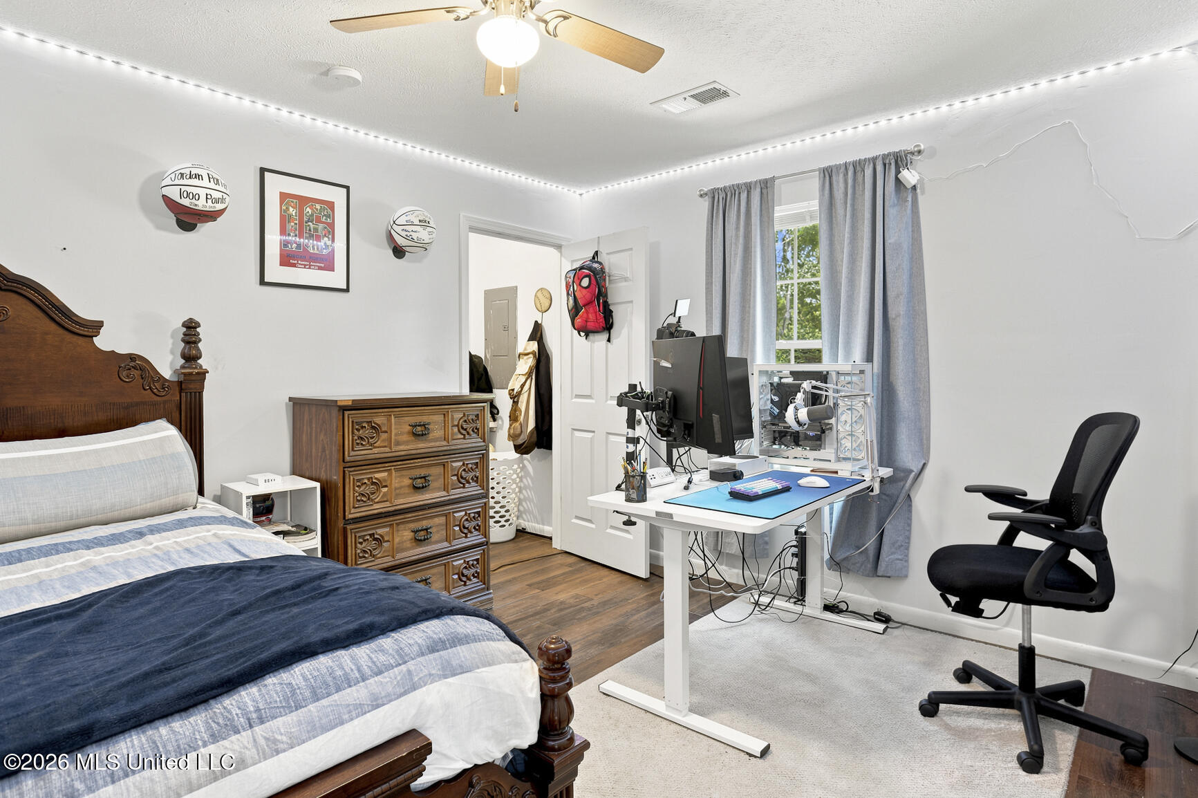 2190 S Highway 481 Property Photo 17