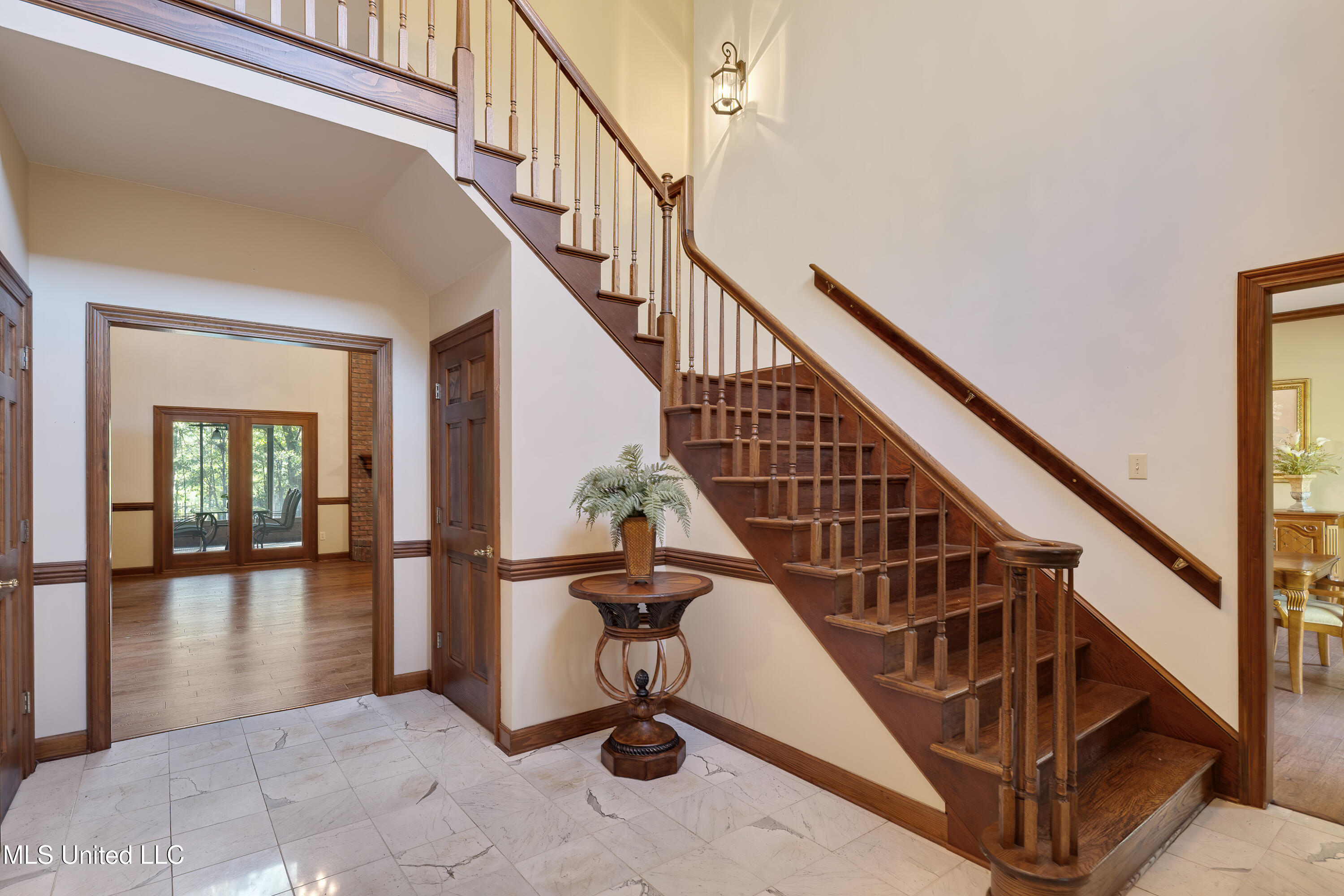 12965 Whispering Pines Drive Property Photo 10