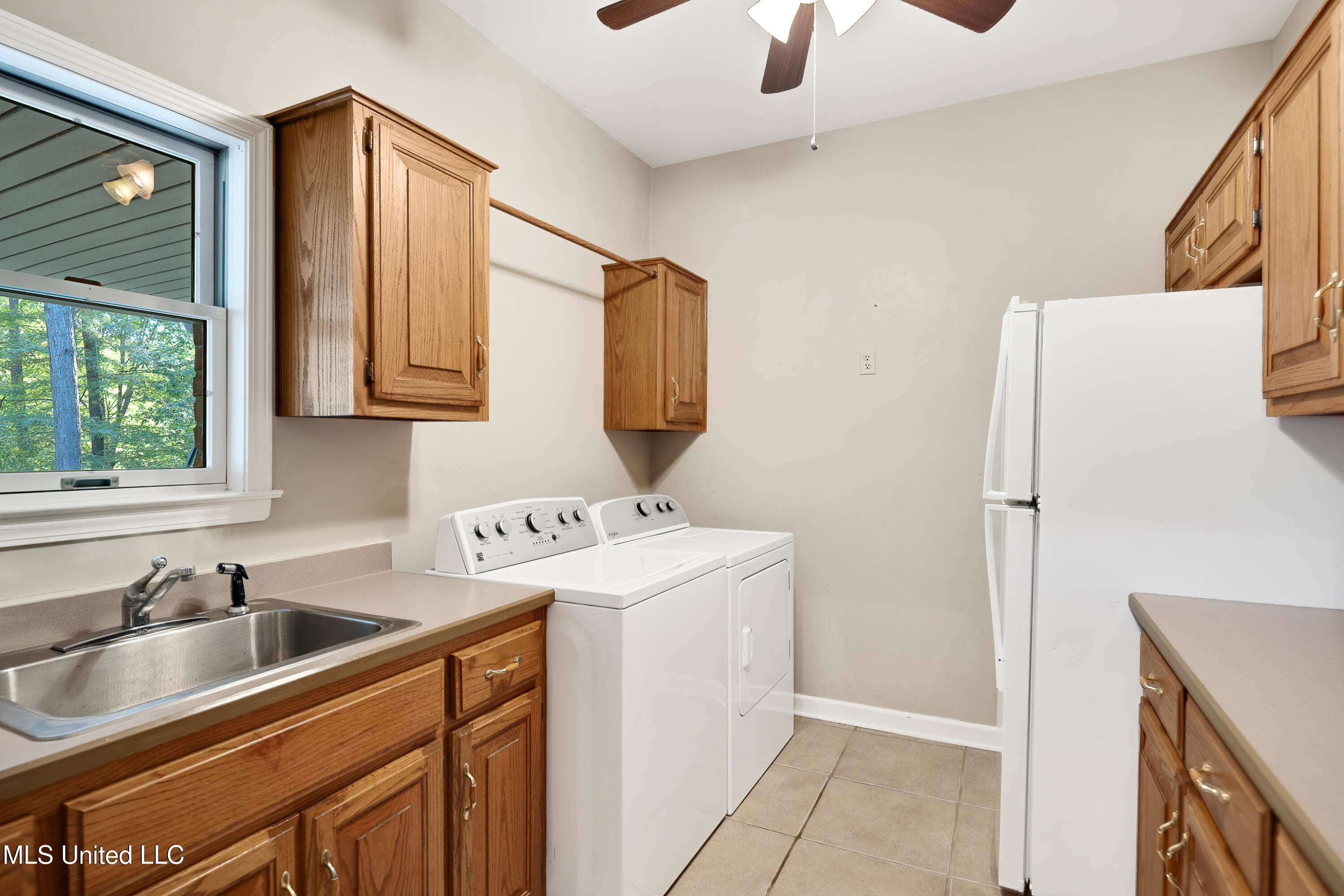 12965 Whispering Pines Drive Property Photo 23