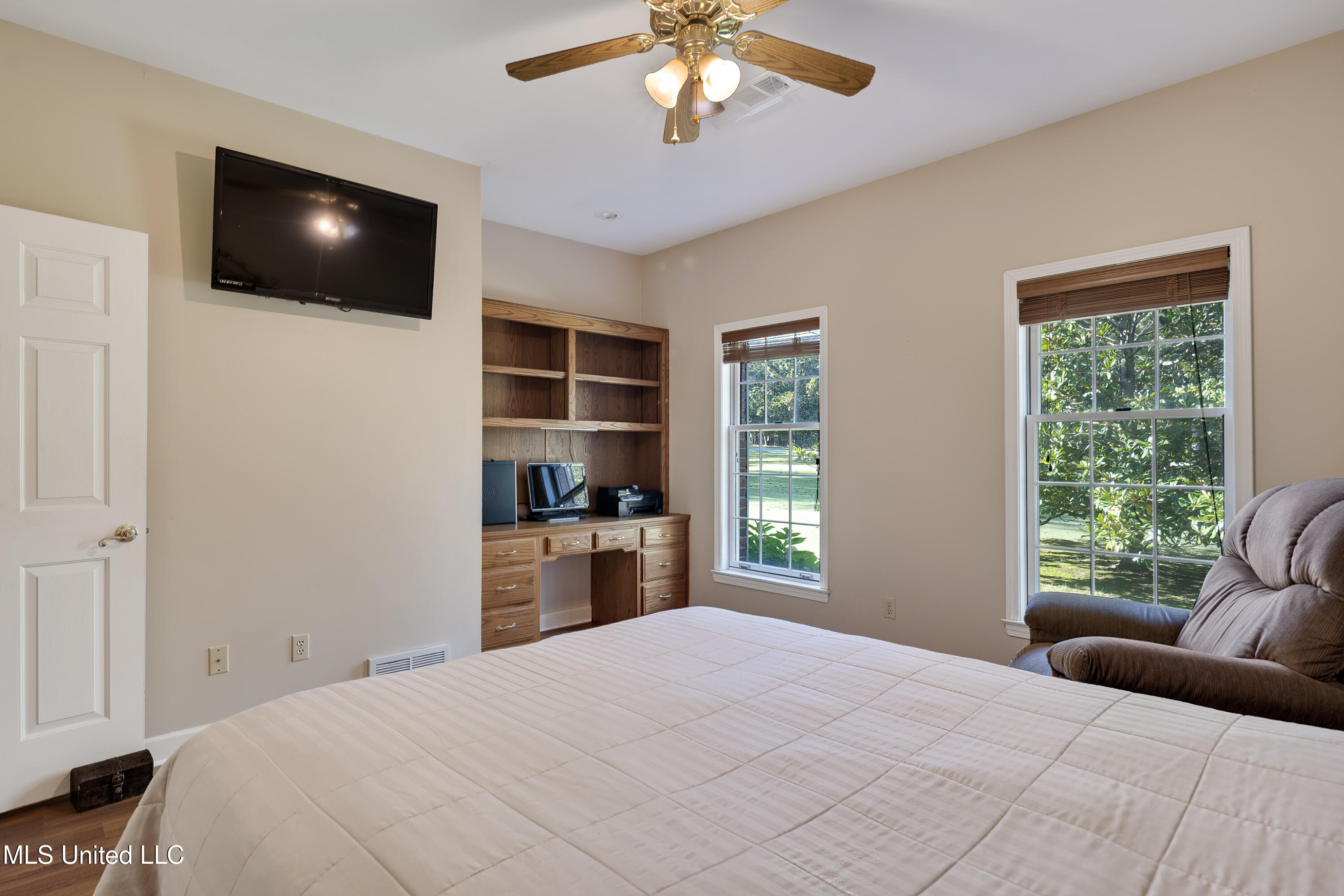 12965 Whispering Pines Drive Property Photo 25