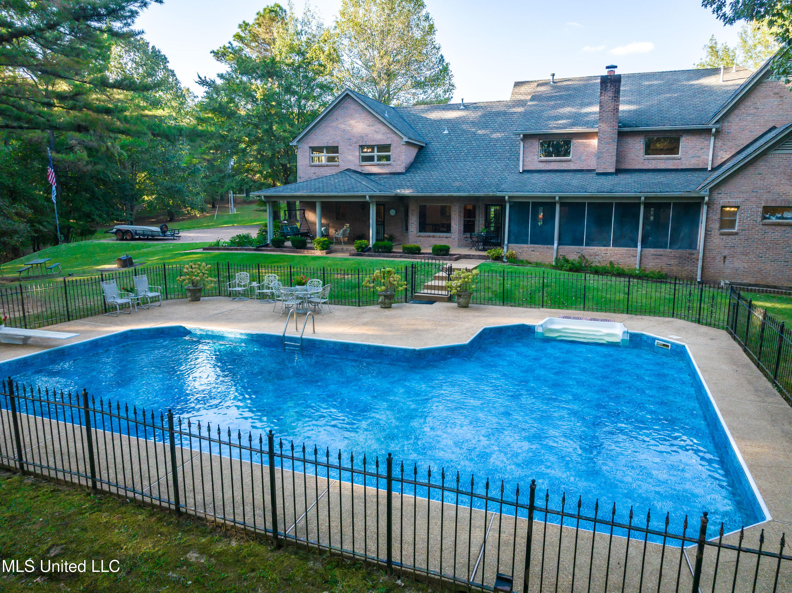 12965 Whispering Pines Drive Property Photo 46