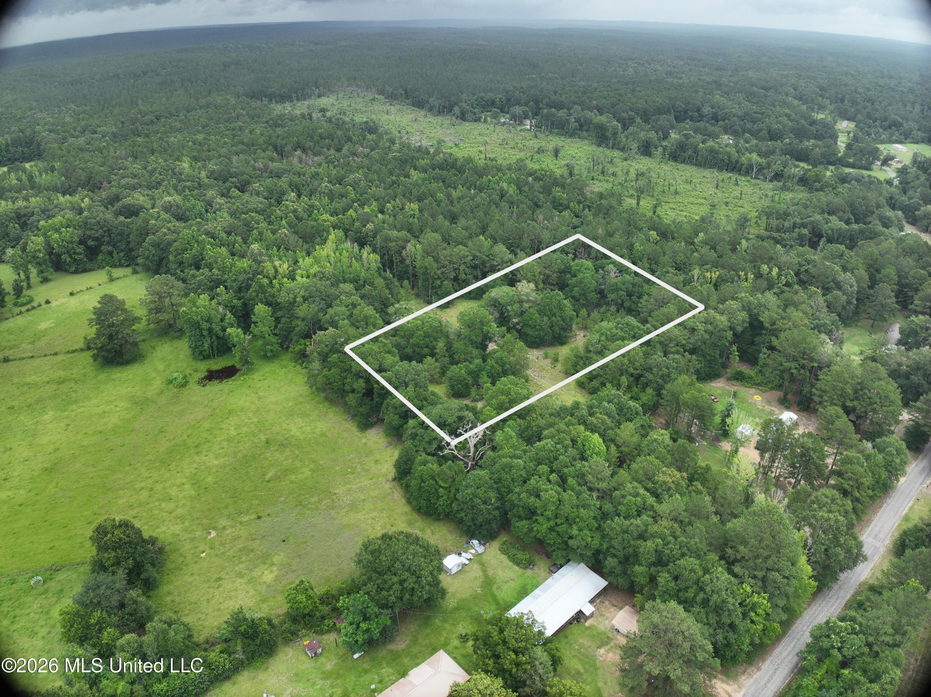 Will Alexander Road Property Photo 6