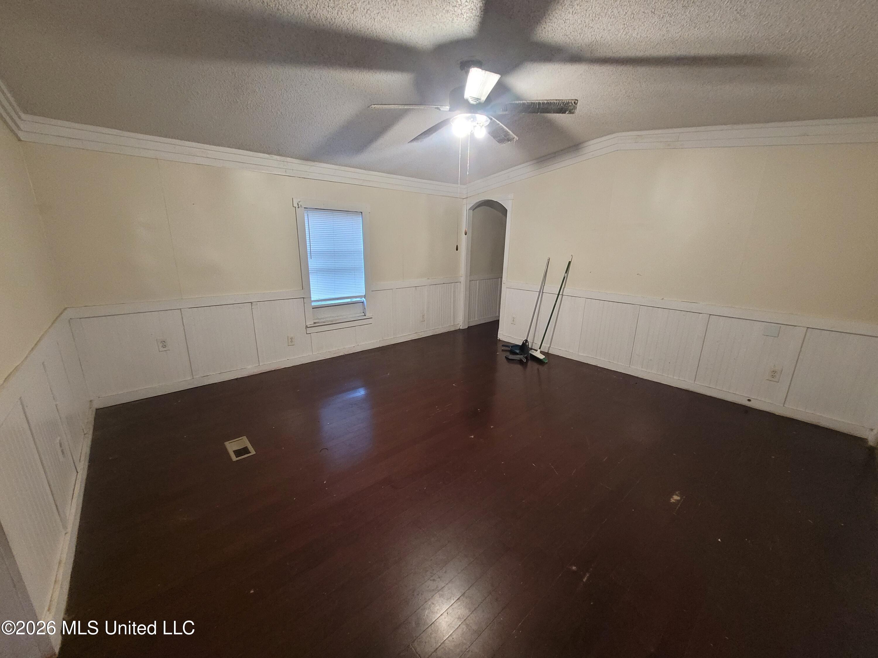 19493 N Shaw Road Property Photo 8