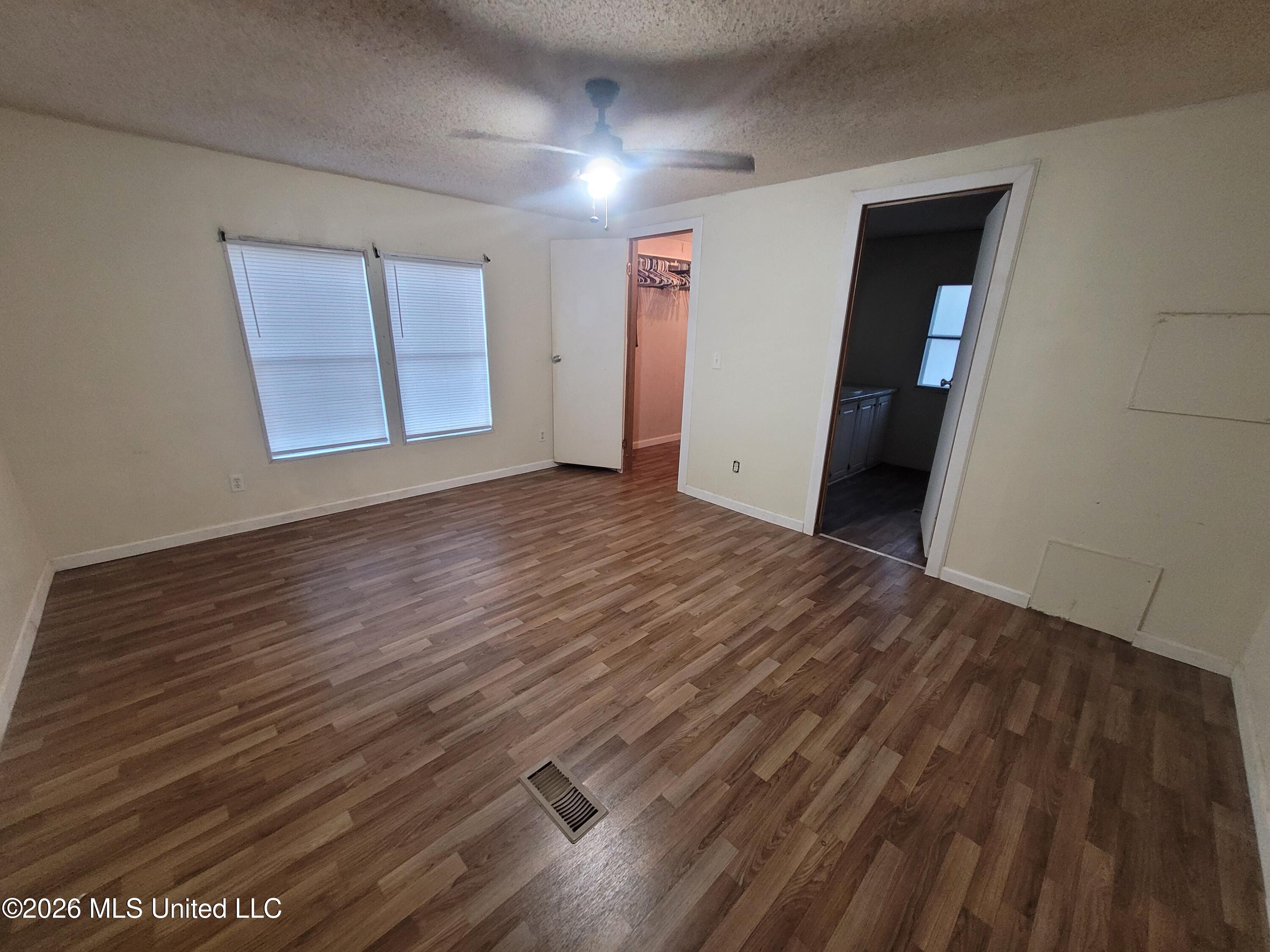 19493 N Shaw Road Property Photo 24