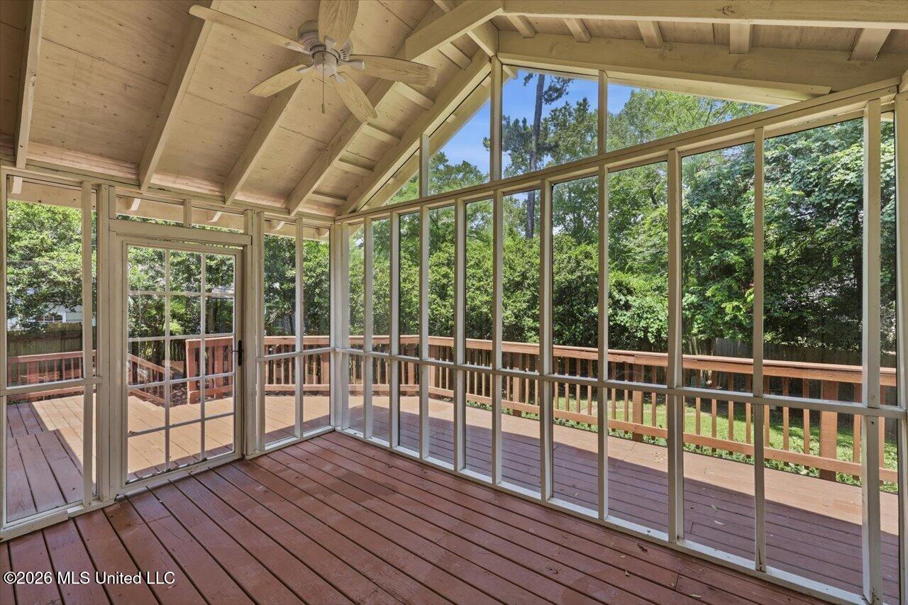 1070 Buckley Drive Property Photo 3