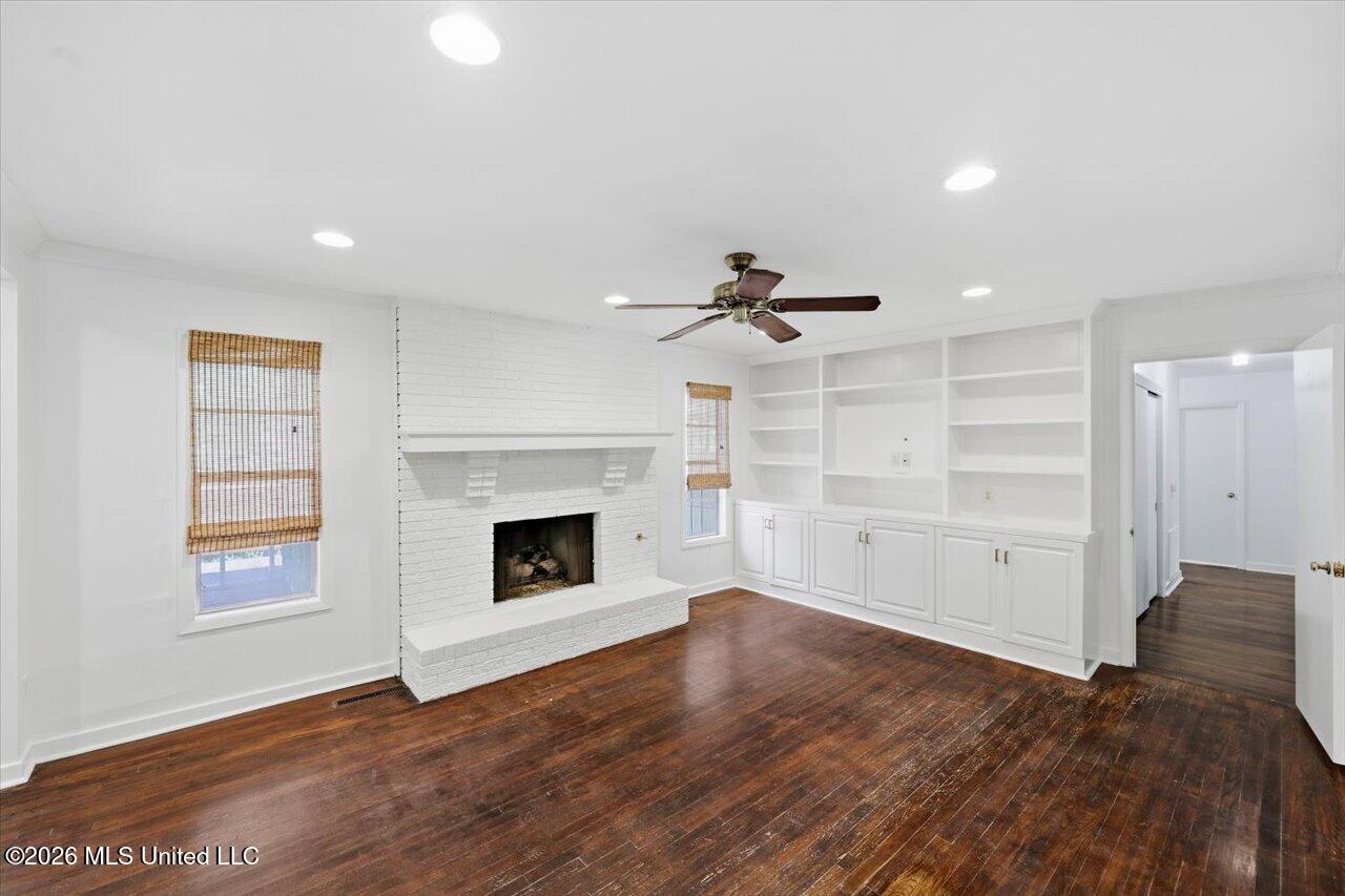 1070 Buckley Drive Property Photo 9