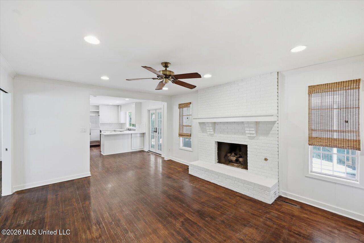 1070 Buckley Drive Property Photo 11