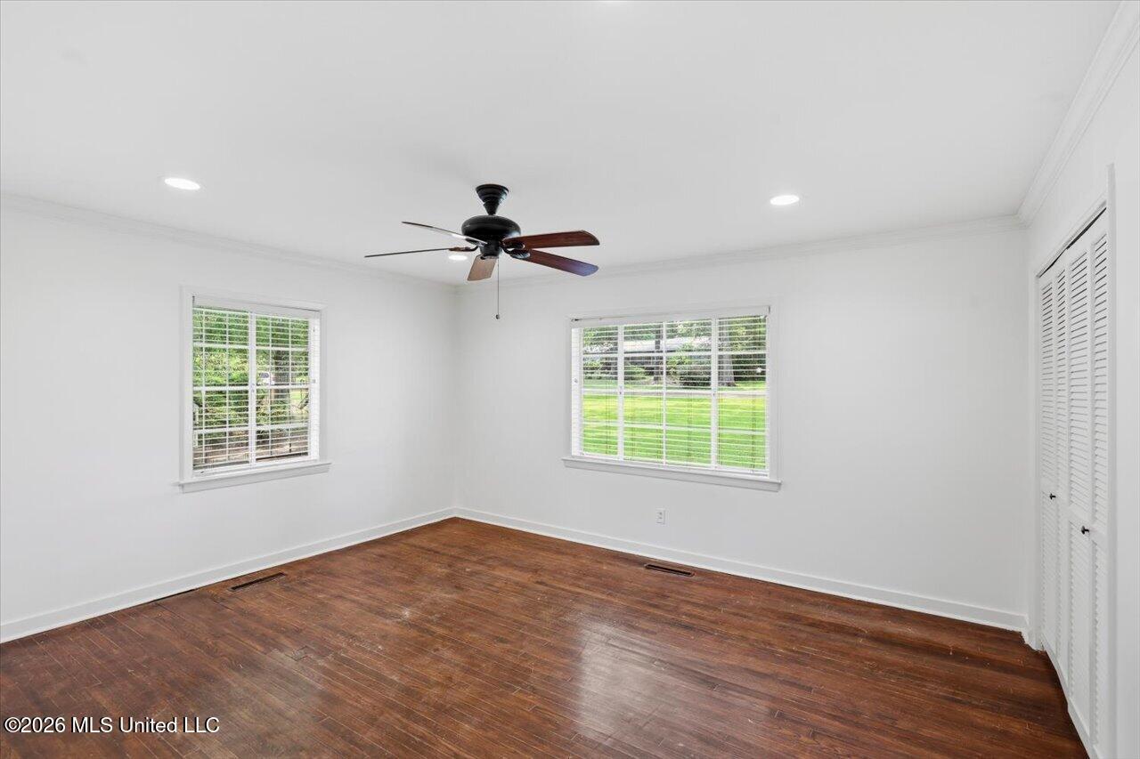 1070 Buckley Drive Property Photo 28