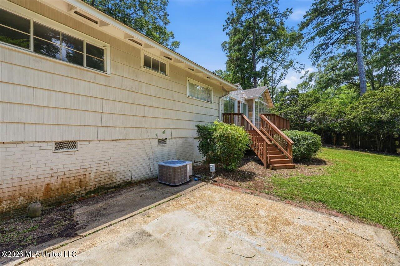 1070 Buckley Drive Property Photo 30