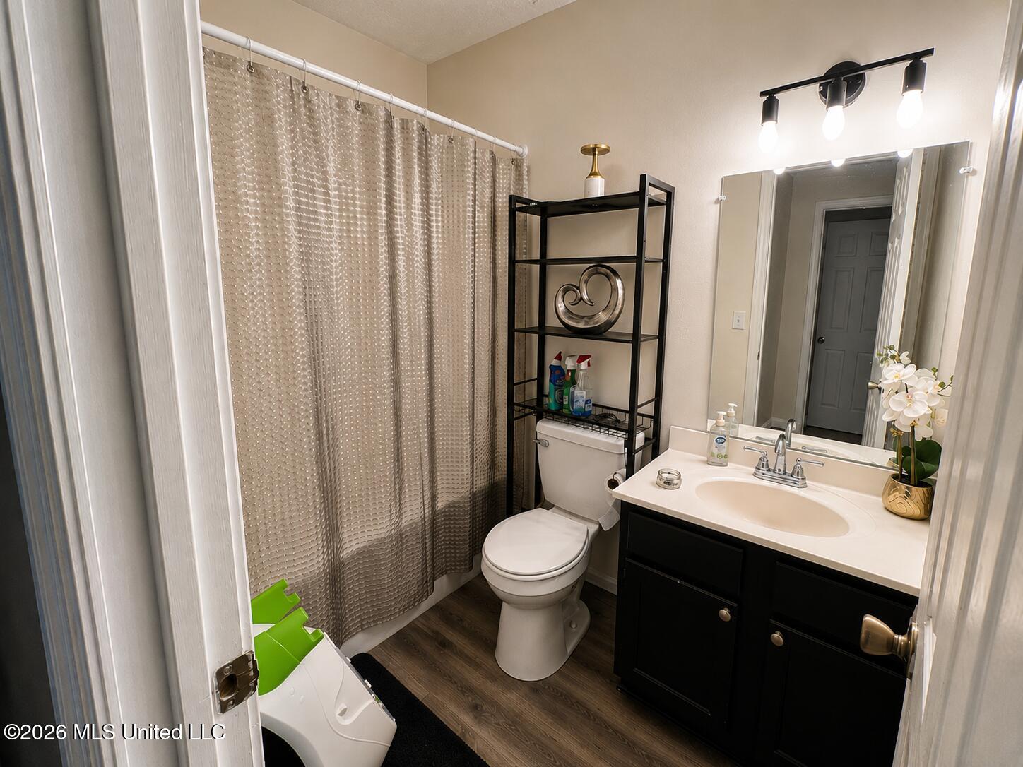 618 Campbell Street Property Photo 7