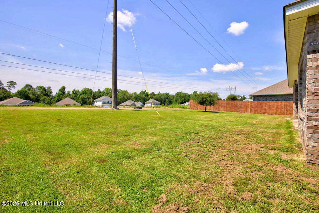 9389 Lost Tree Trail Property Photo 32