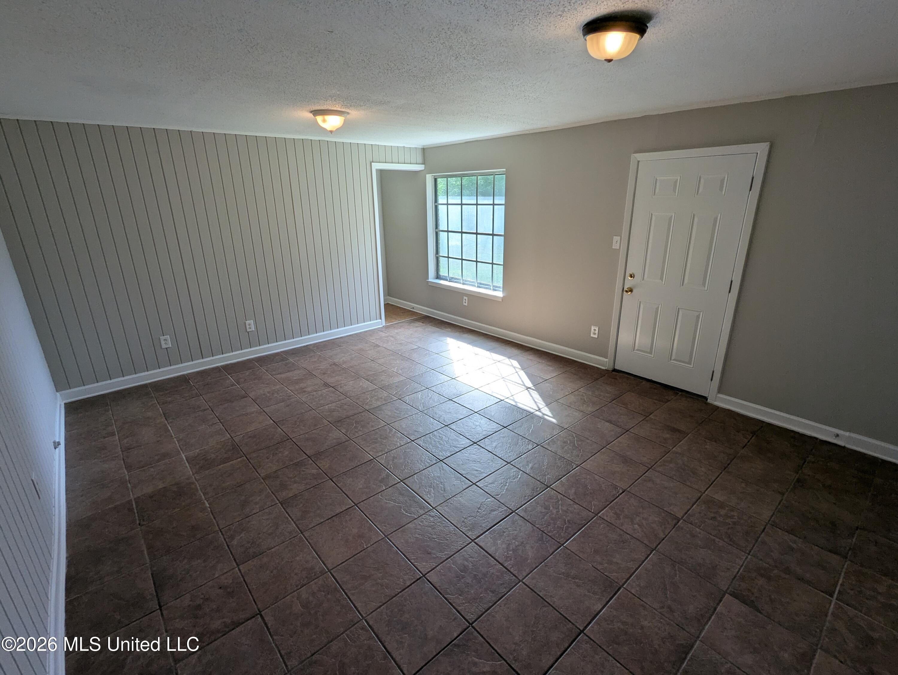 2920 Valleybrook Road Property Photo 5