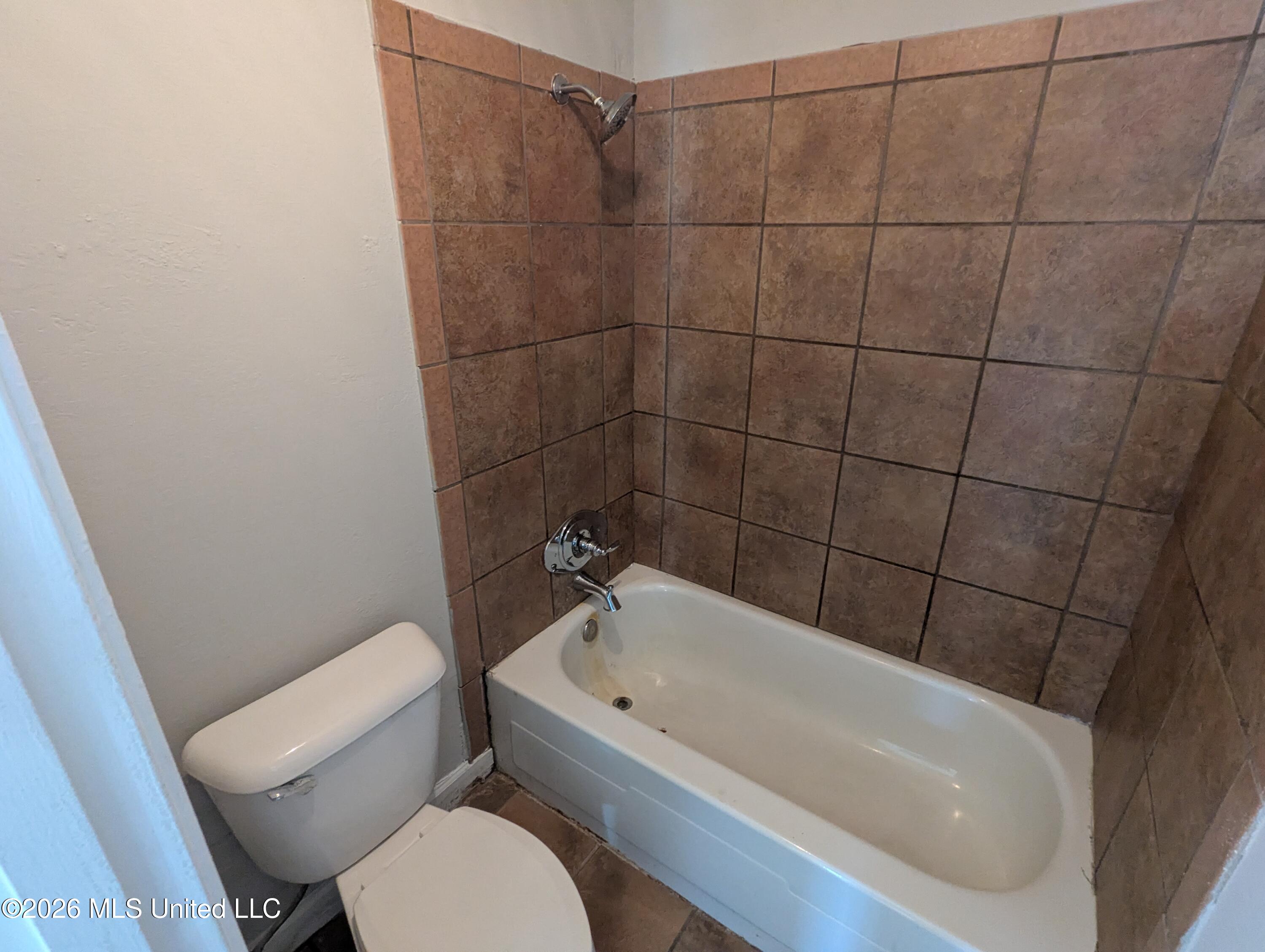 2920 Valleybrook Road Property Photo 8