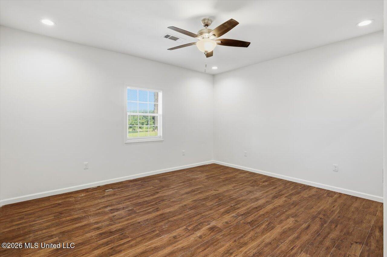 526 Andrew Chapel Road Property Photo 15