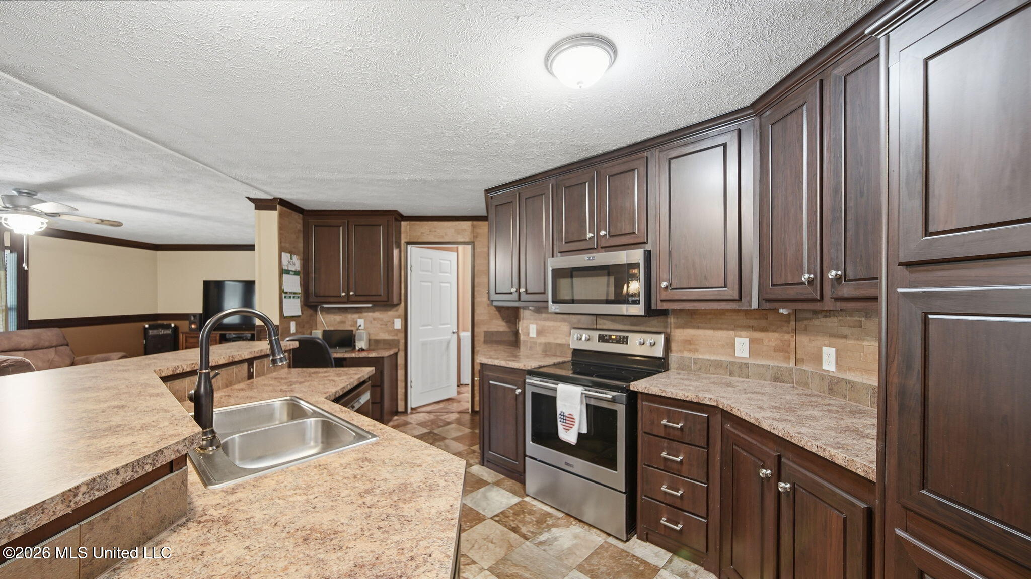 5805 Mcingvale Road Property Photo 12