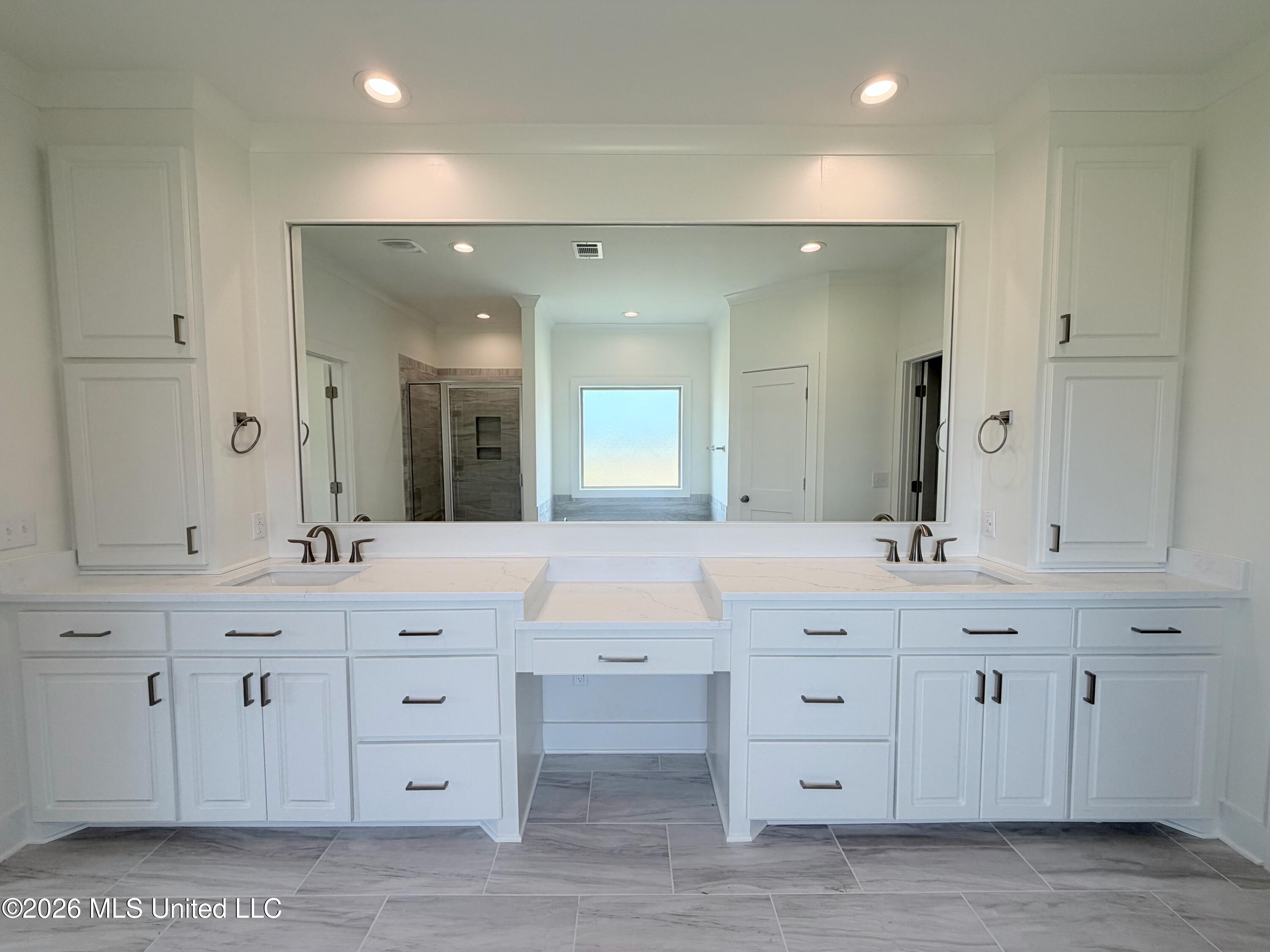404 Alta Vista Property Photo 14