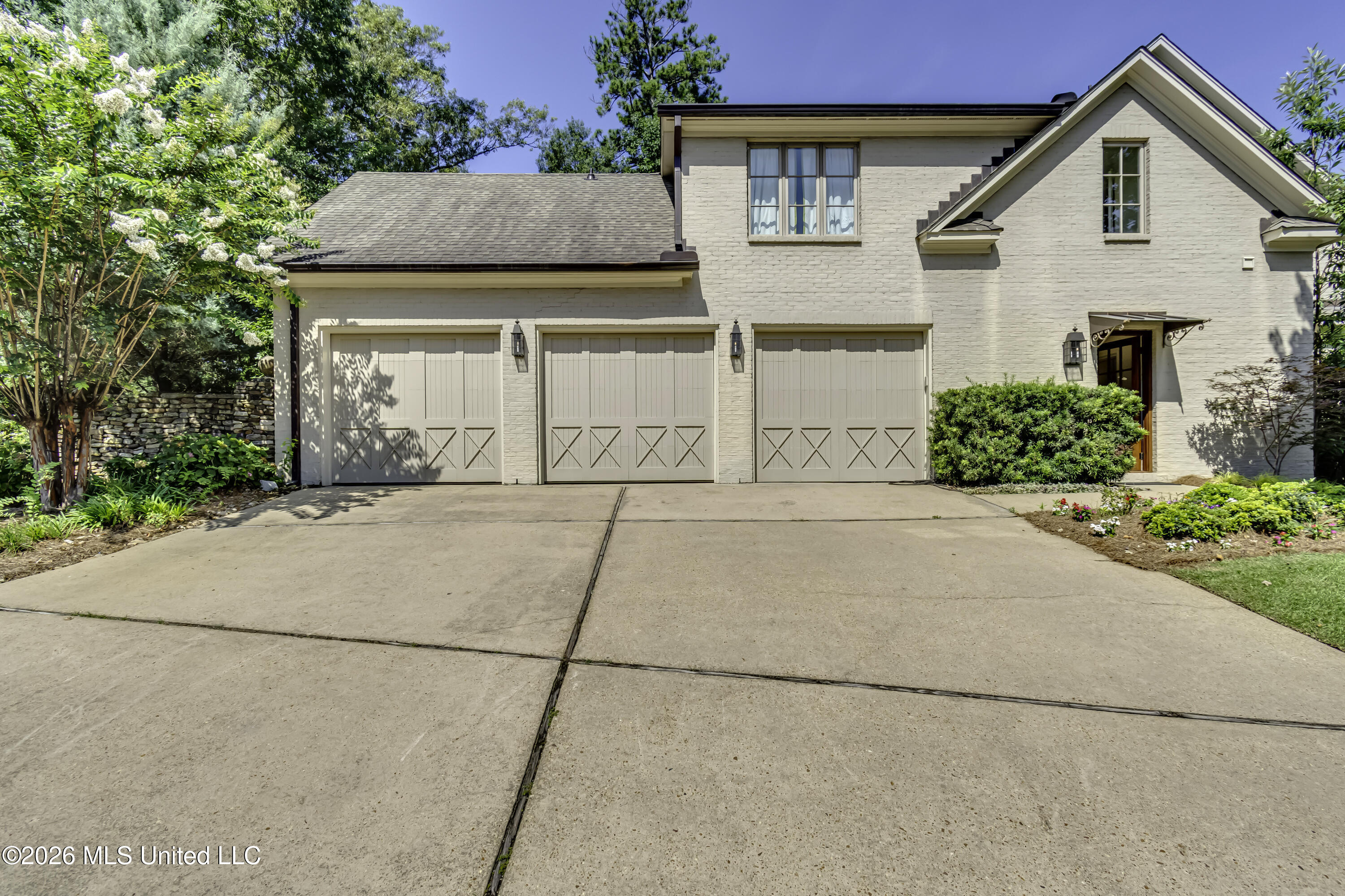 15 Eastparke Drive Property Photo 8