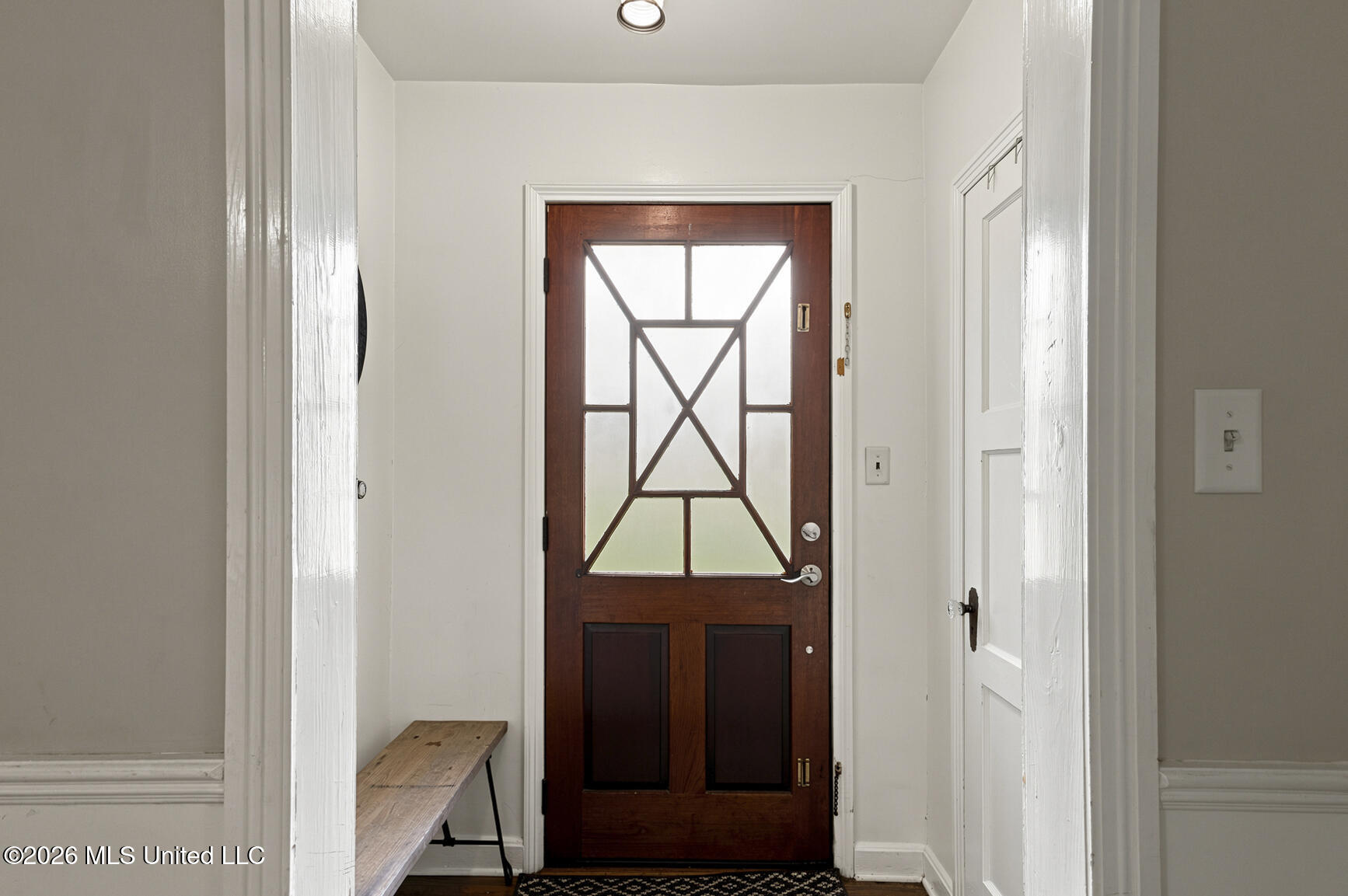 4832 Windermere Terrace Property Photo 6