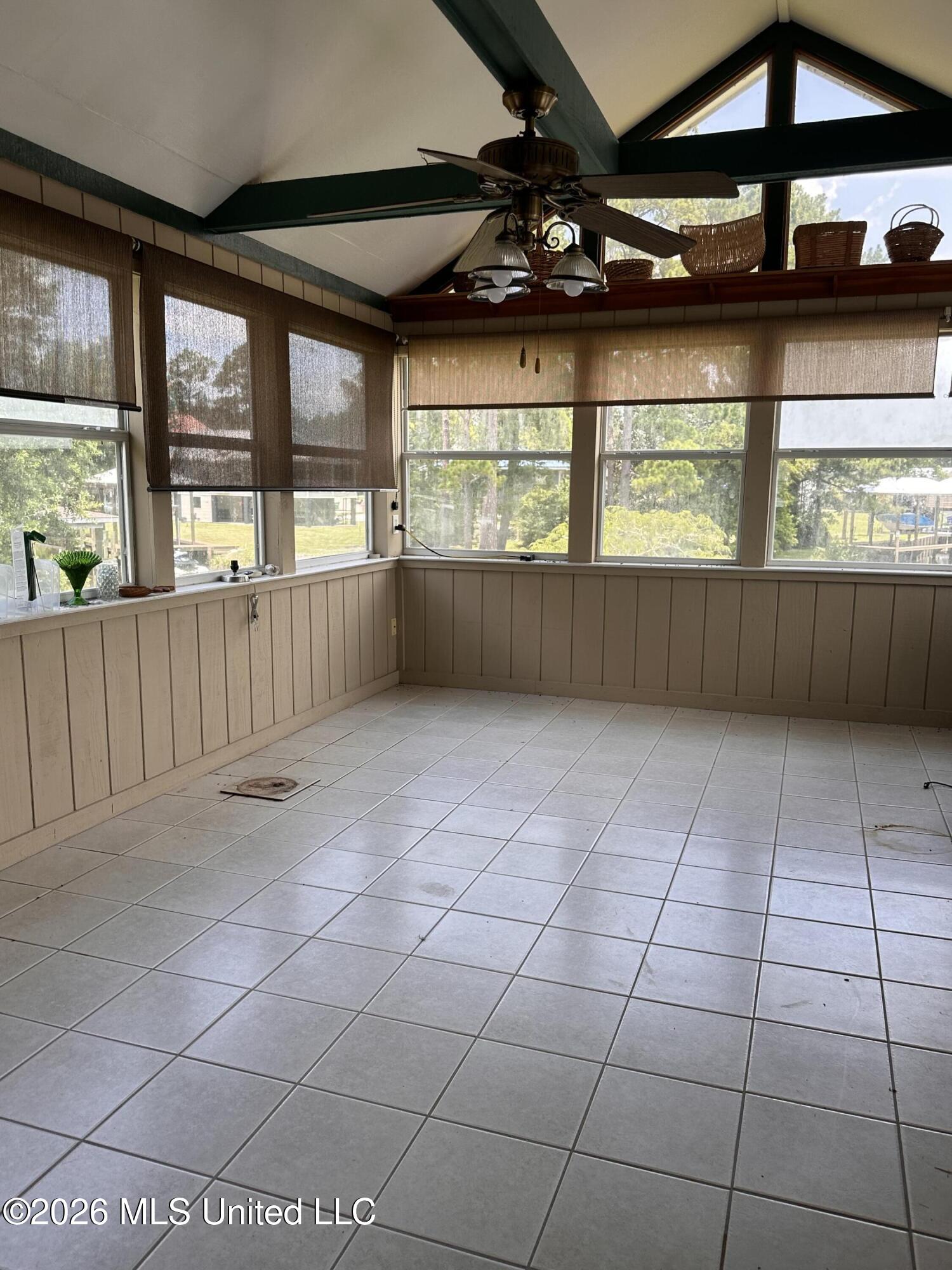 6236 Pontiac Drive Property Photo 3