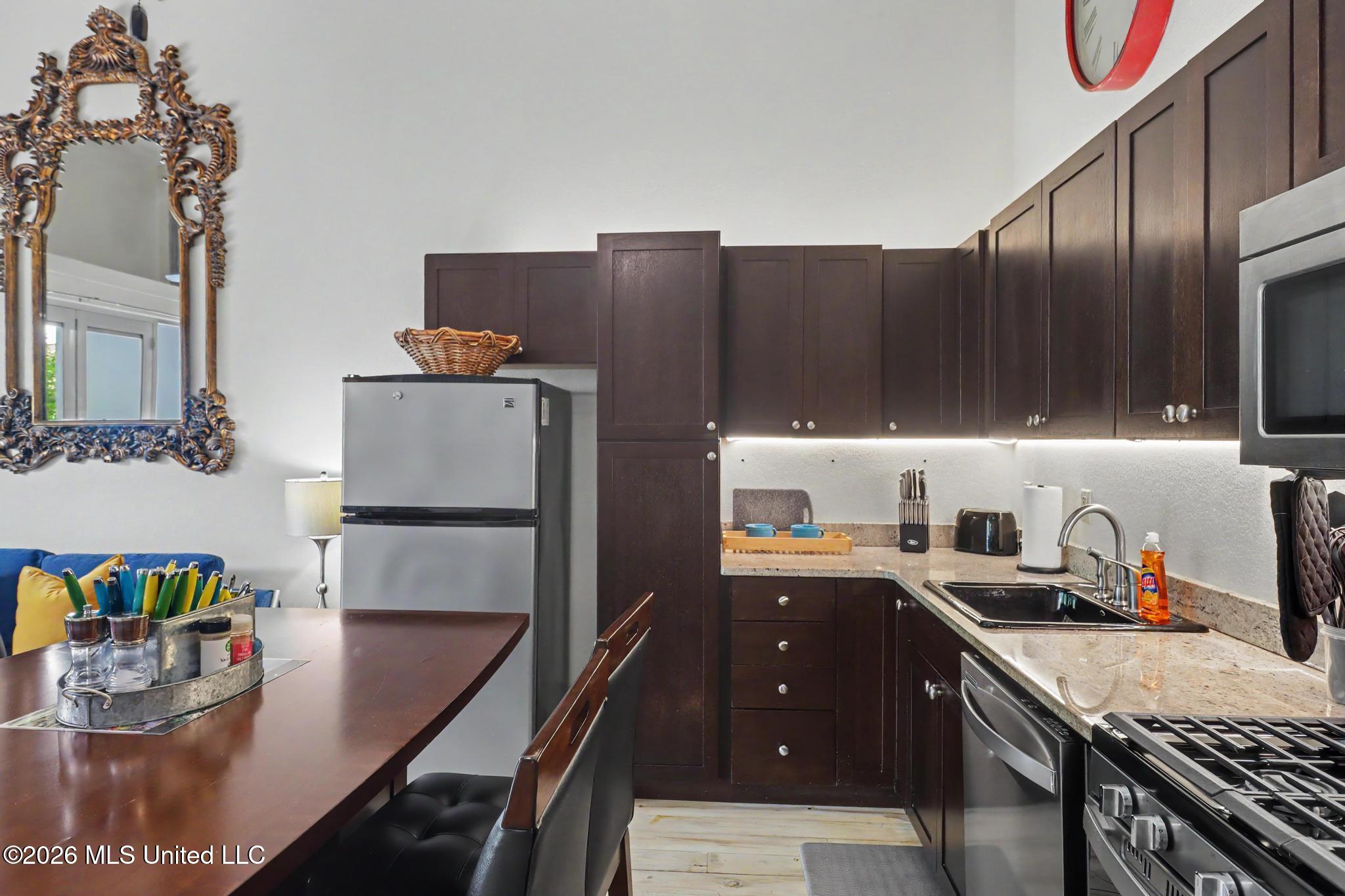 142 Blaize Avenue Property Photo 13