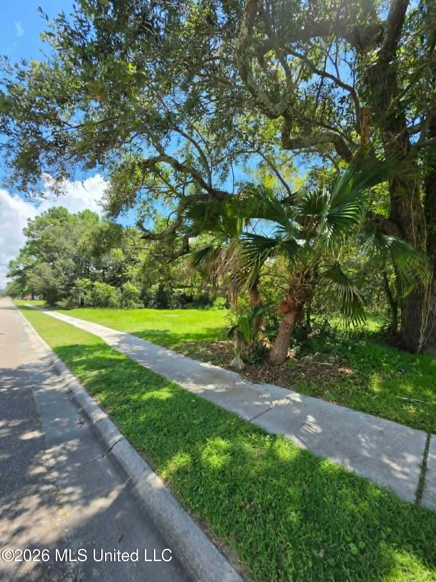 126 Markham Drive Property Photo 1
