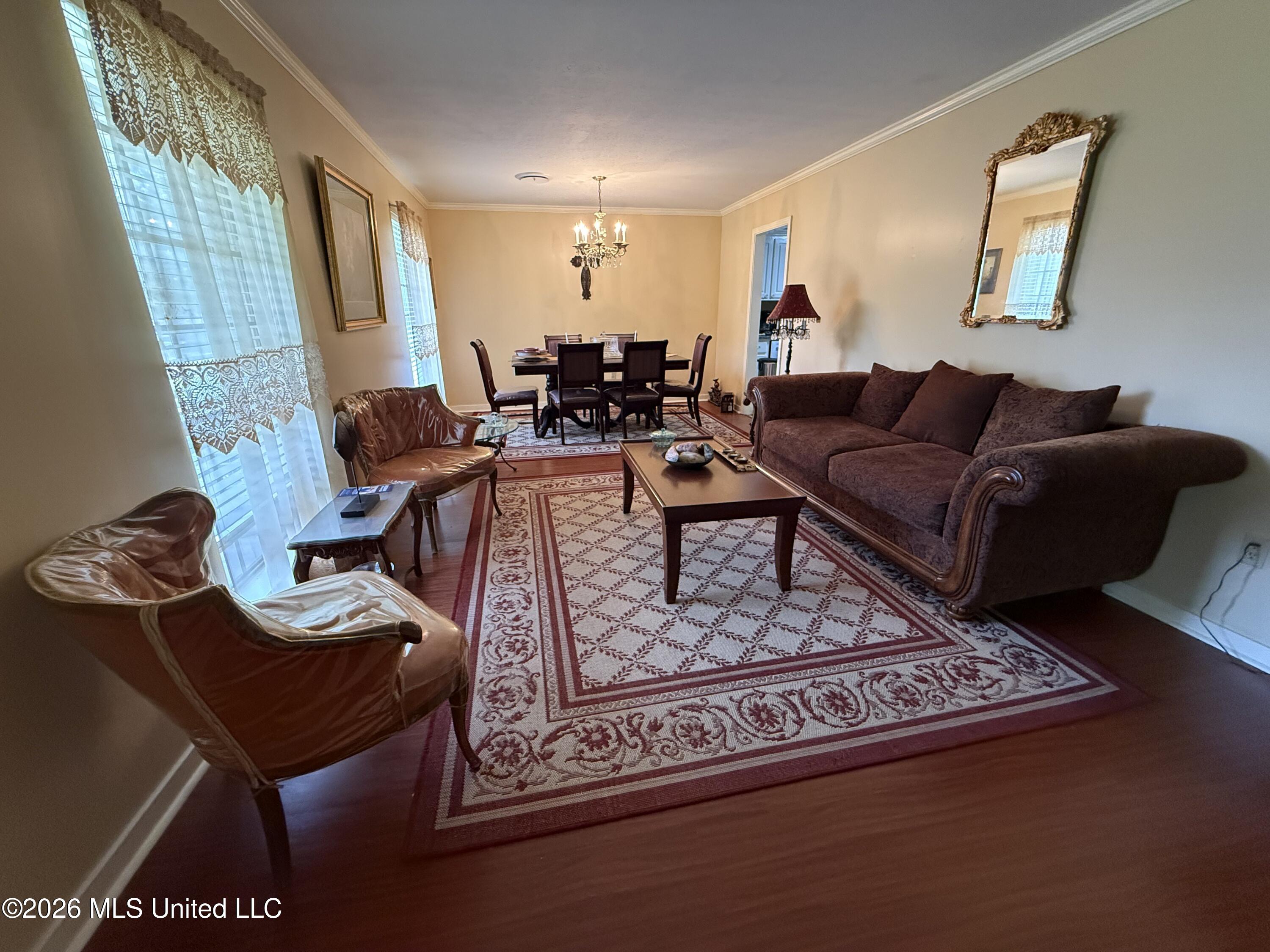 1842 Lake Trace Drive Property Photo 5