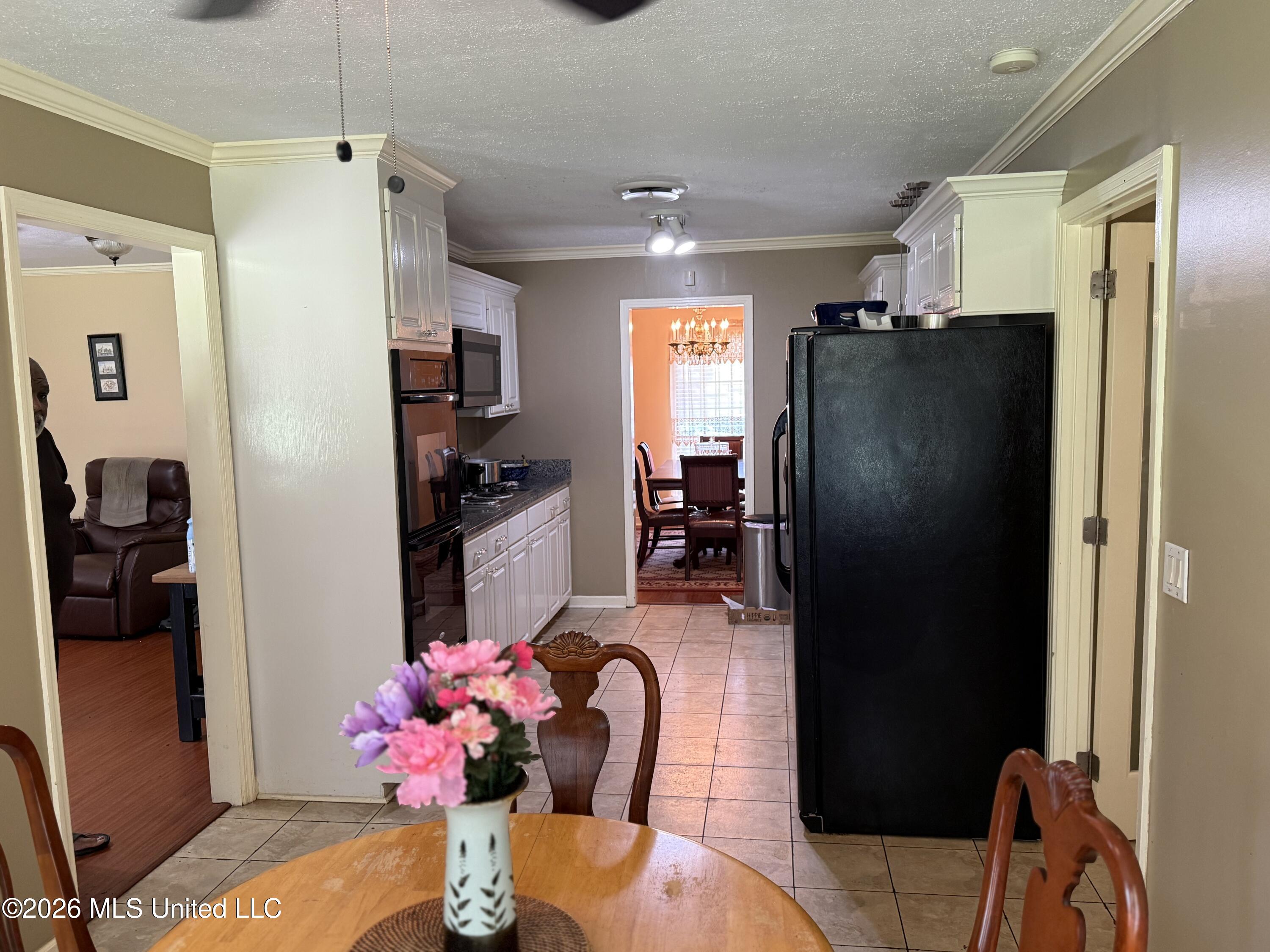 1842 Lake Trace Drive Property Photo 11