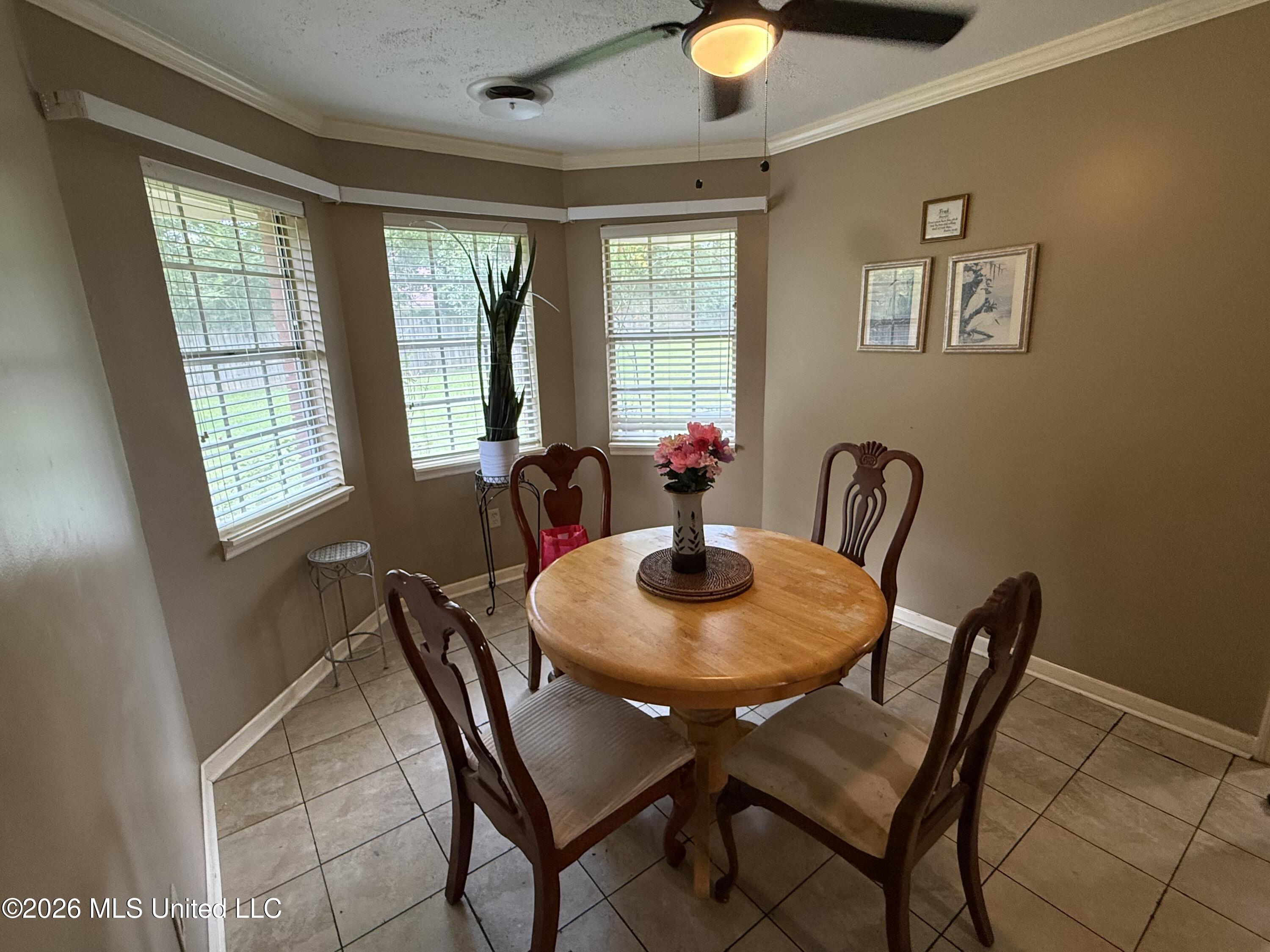 1842 Lake Trace Drive Property Photo 12