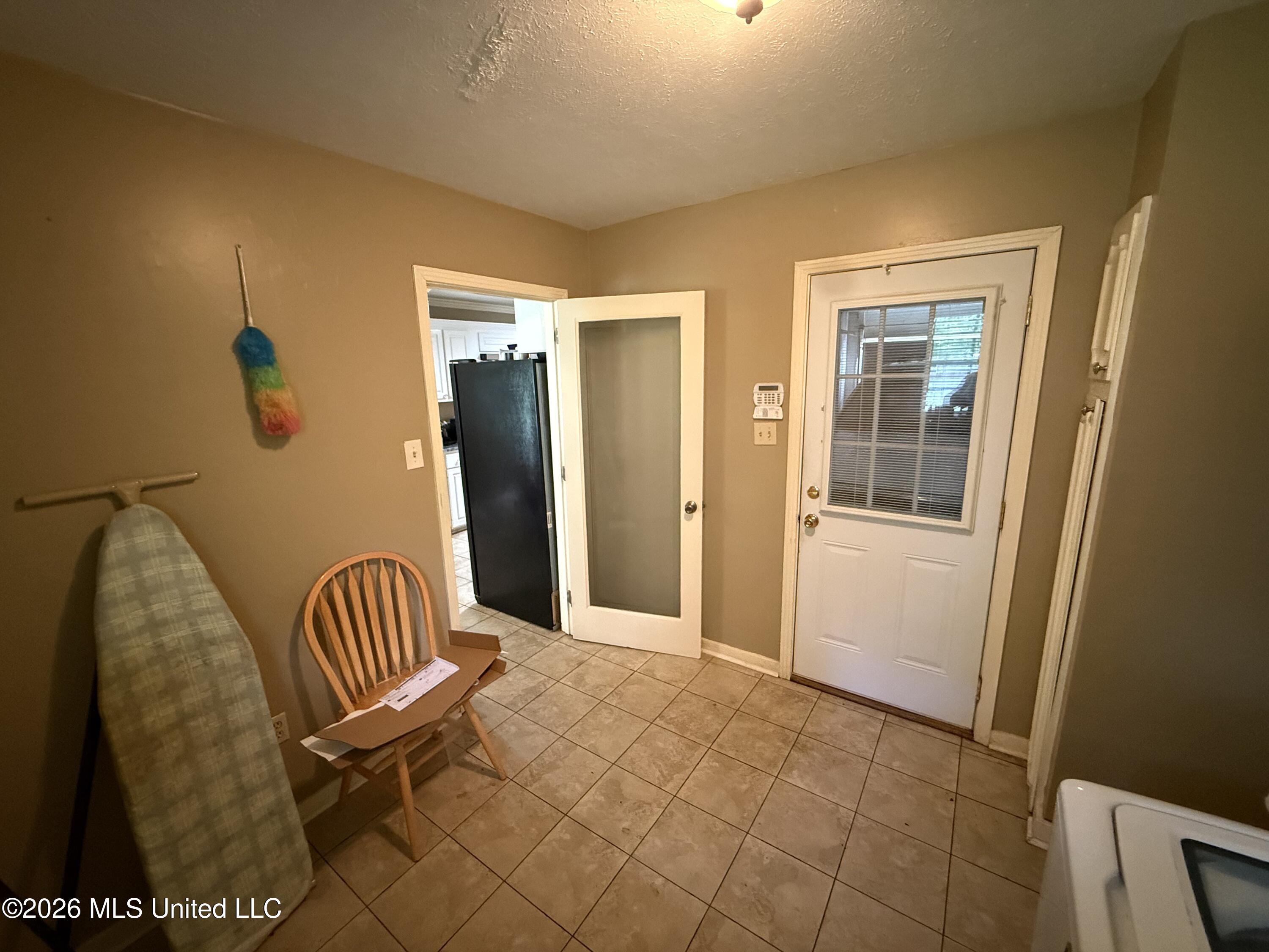 1842 Lake Trace Drive Property Photo 14