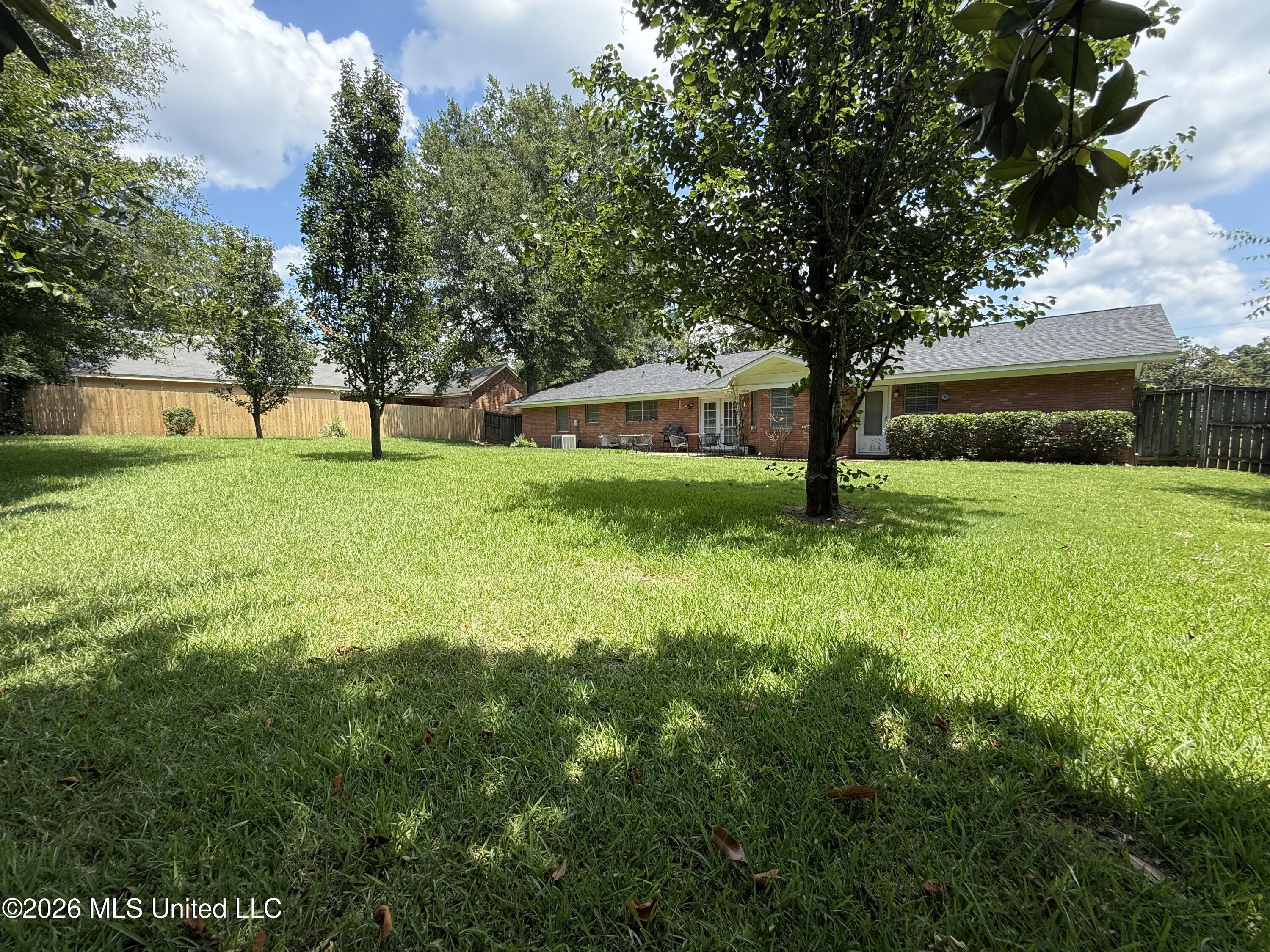1842 Lake Trace Drive Property Photo 30