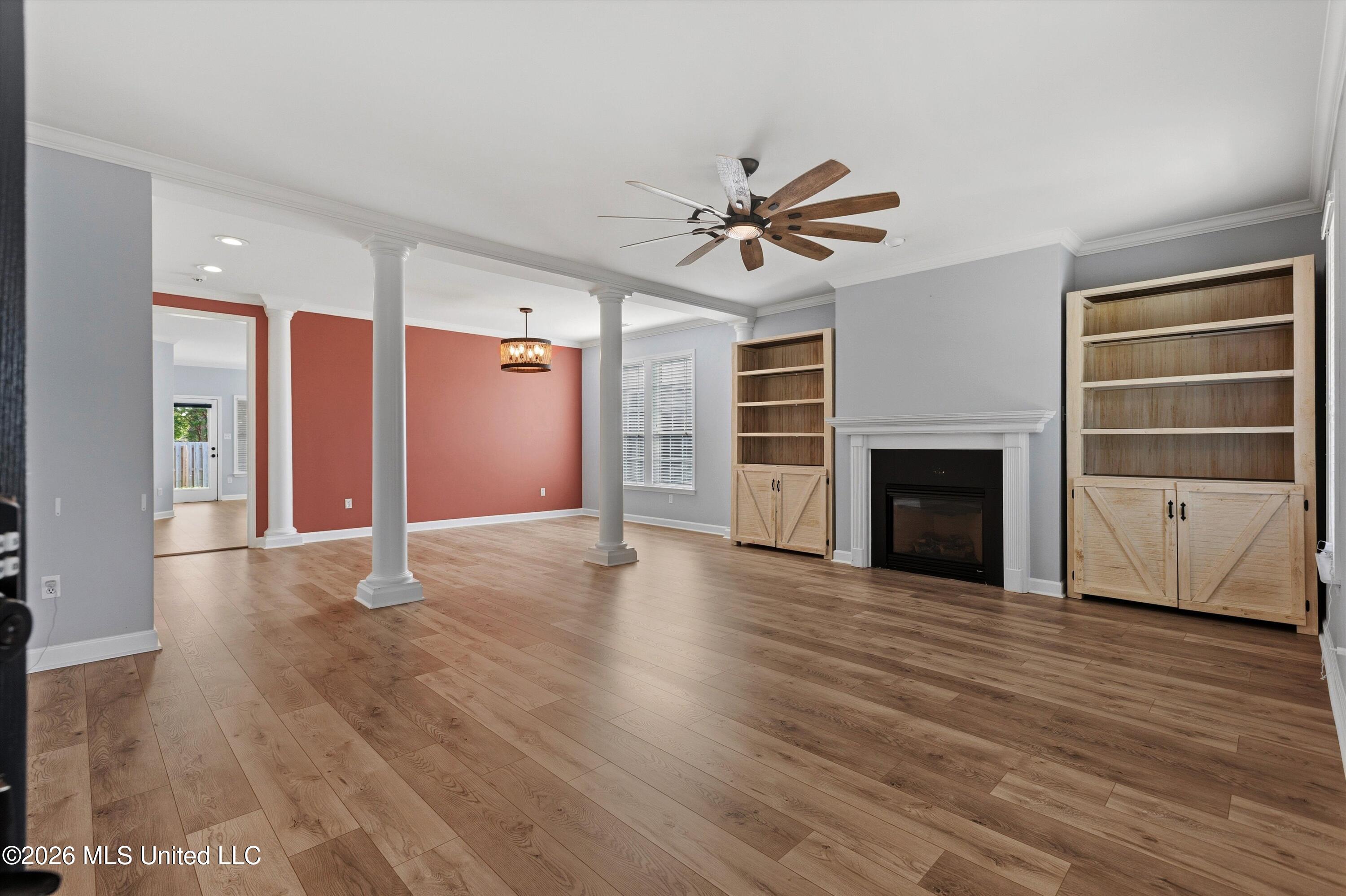 4506 Stone Park Boulevard Property Photo 6