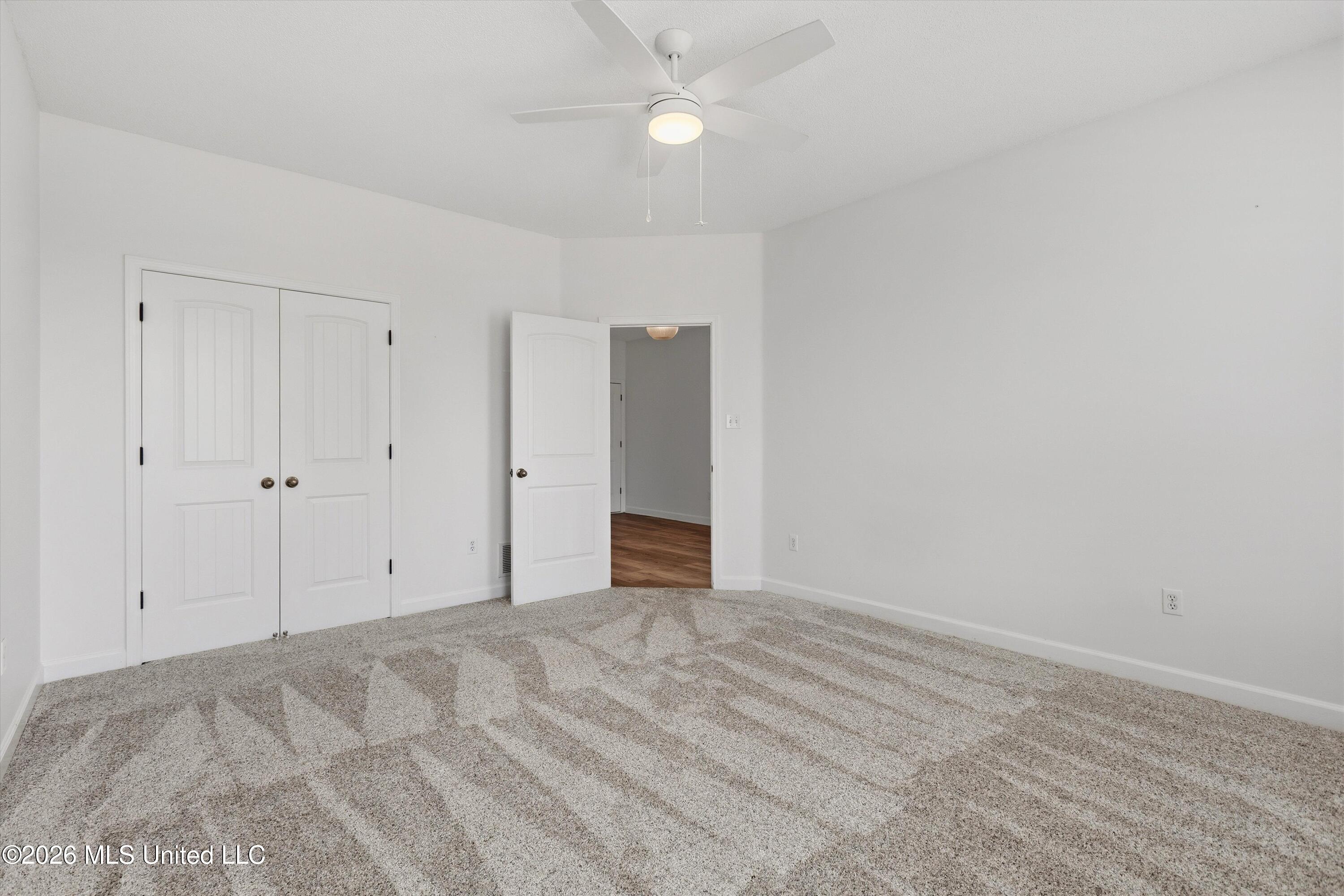4506 Stone Park Boulevard Property Photo 27