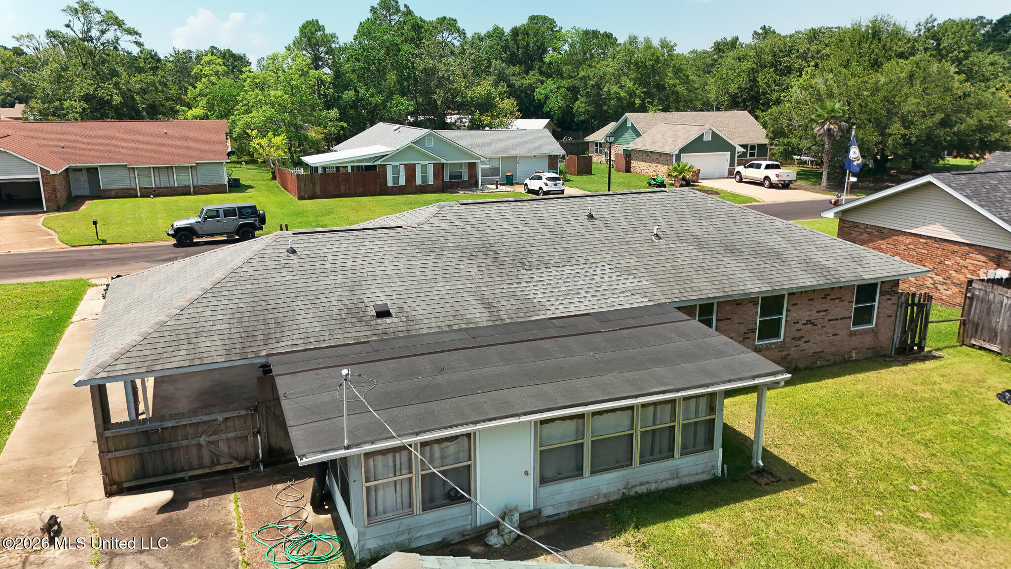 580 Nadine Dr Property Photo 7