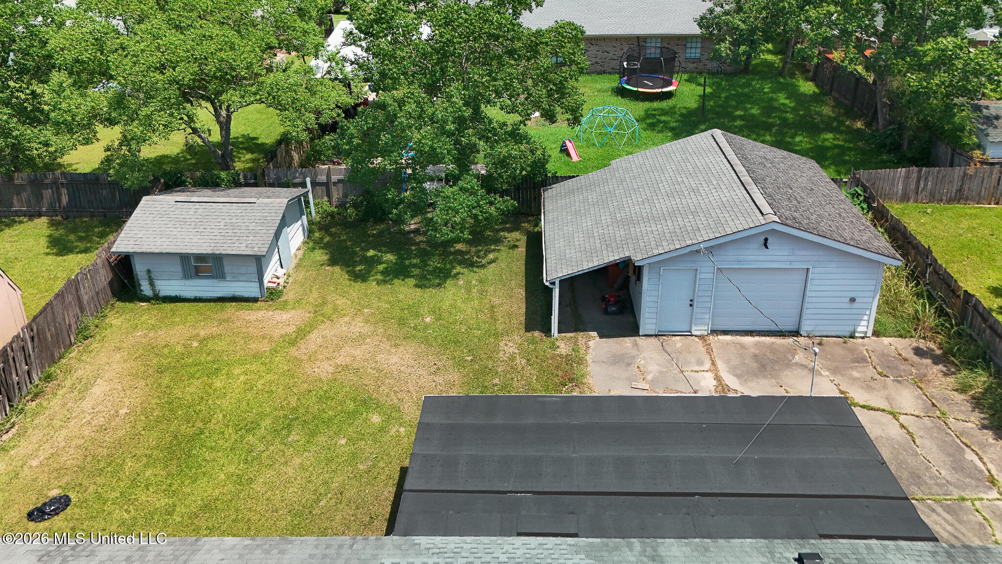 580 Nadine Dr Property Photo 9
