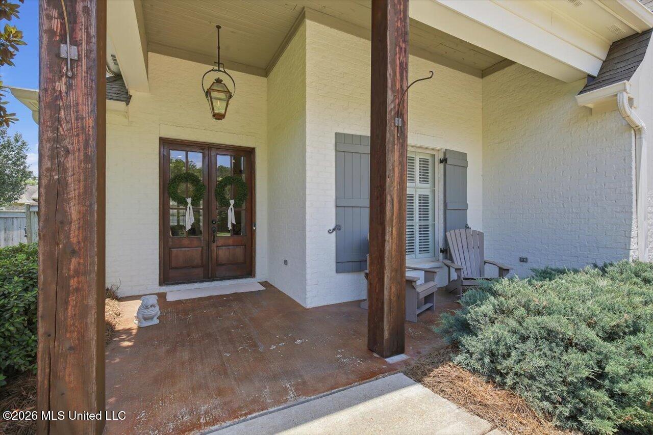130 Grayhawk Drive Property Photo 4