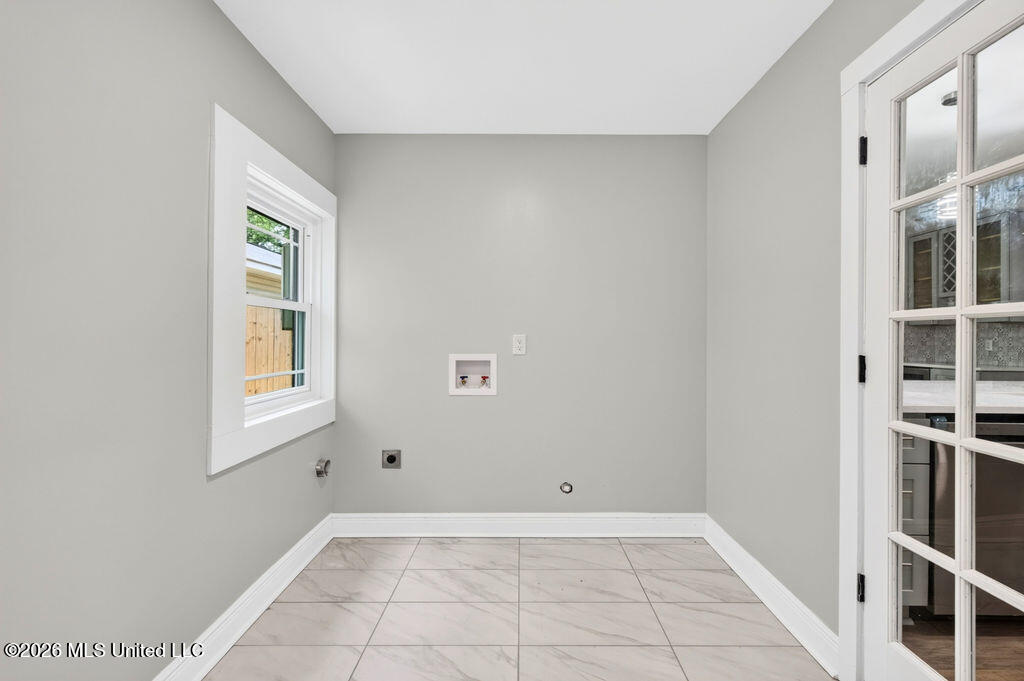 1308 Father Ryan Avenue Property Photo 12