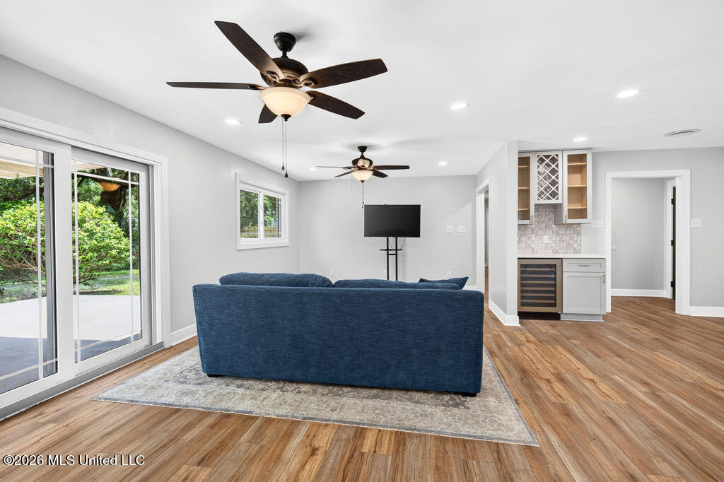 1308 Father Ryan Avenue Property Photo 15