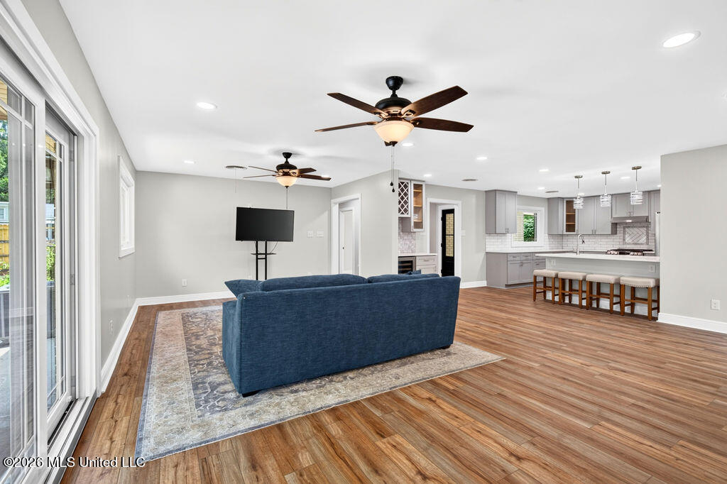 1308 Father Ryan Avenue Property Photo 16