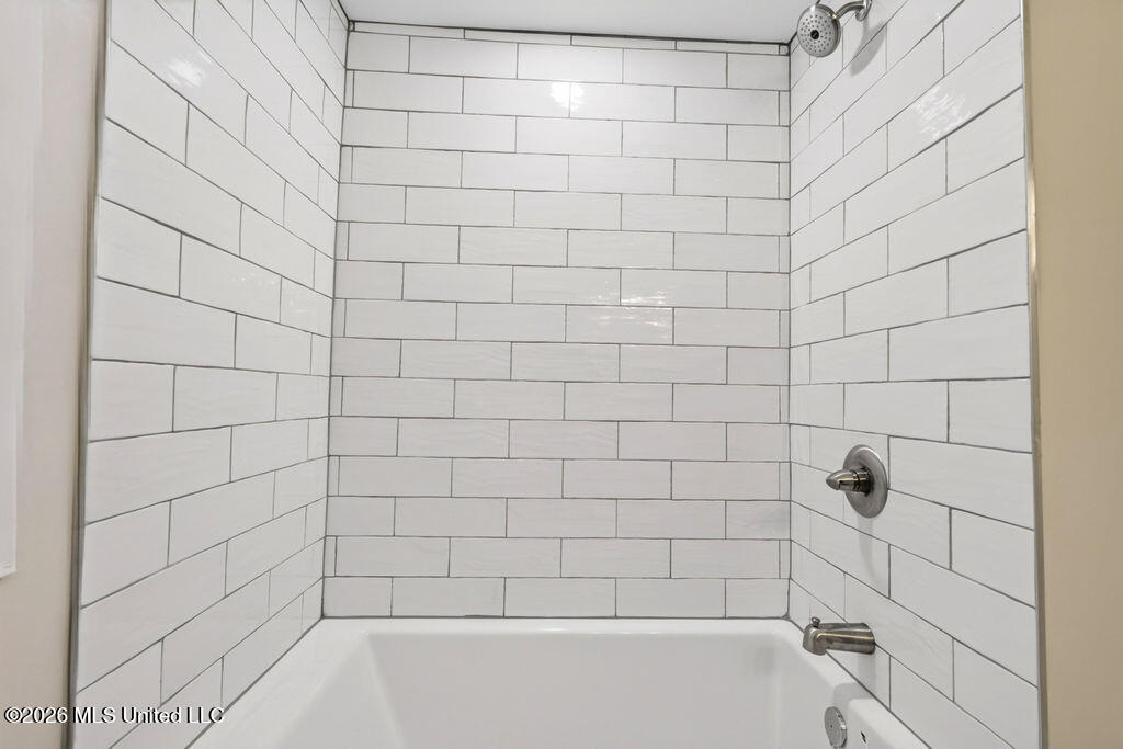 1308 Father Ryan Avenue Property Photo 24