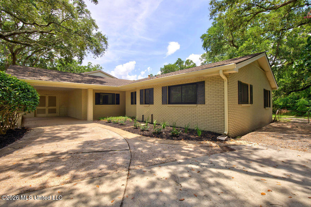 1308 Father Ryan Avenue Property Photo 39