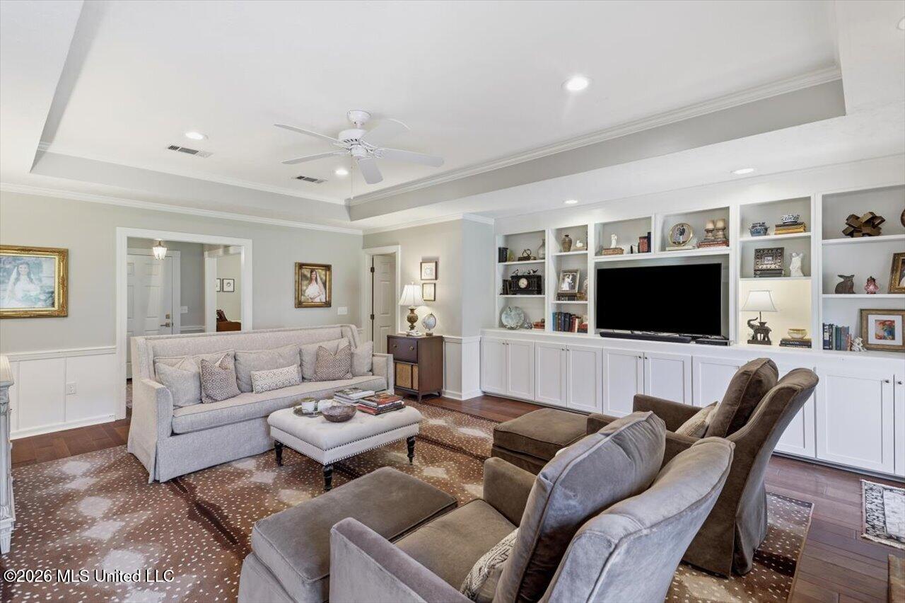 50 Peachtree Lane Property Photo 15